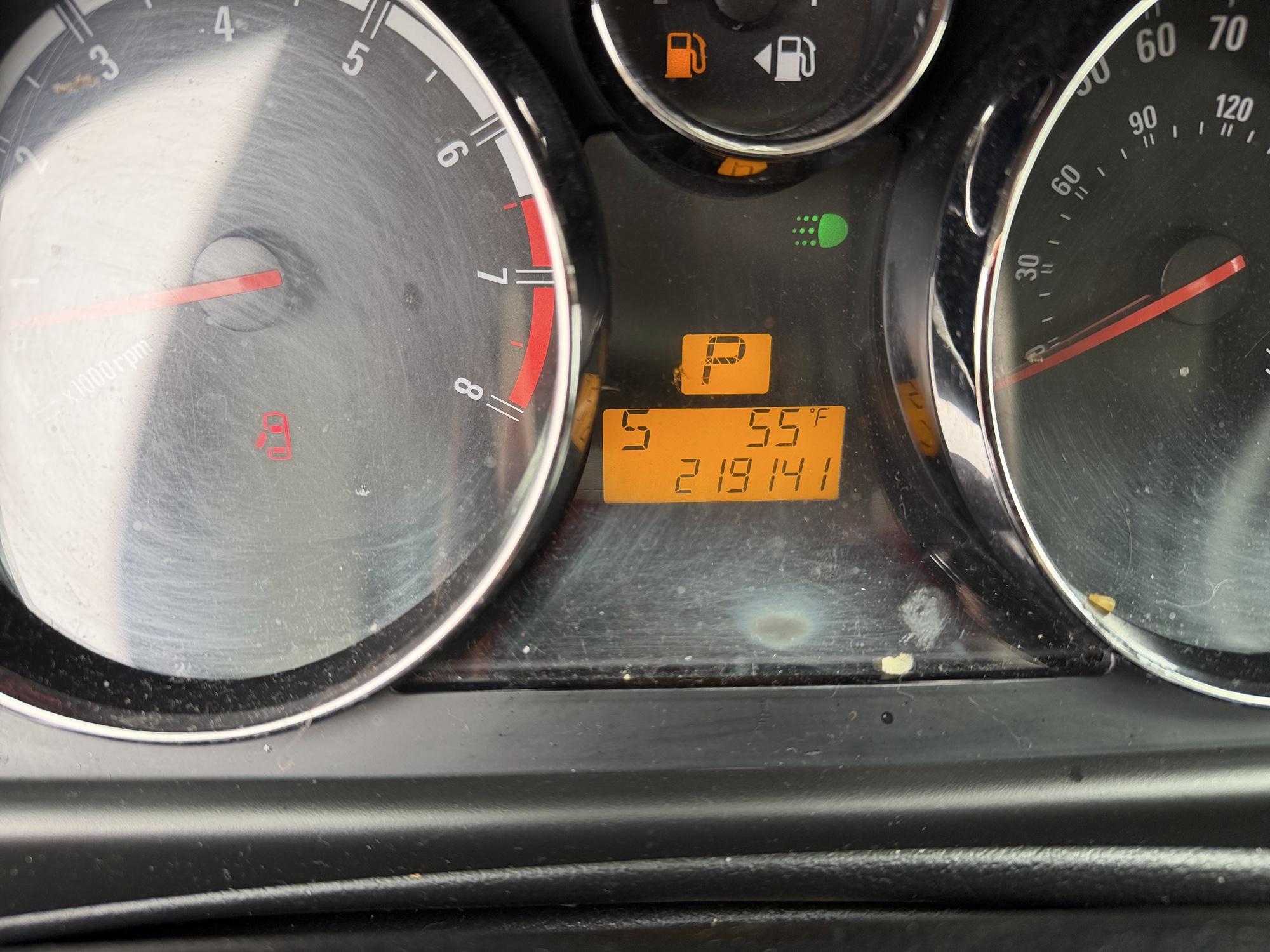 2008 saturn vue fwd-4-cylinder-xe with 219141 miles for sale near Elk River, Minnesota 106731_44_mileage_closeup.jpg