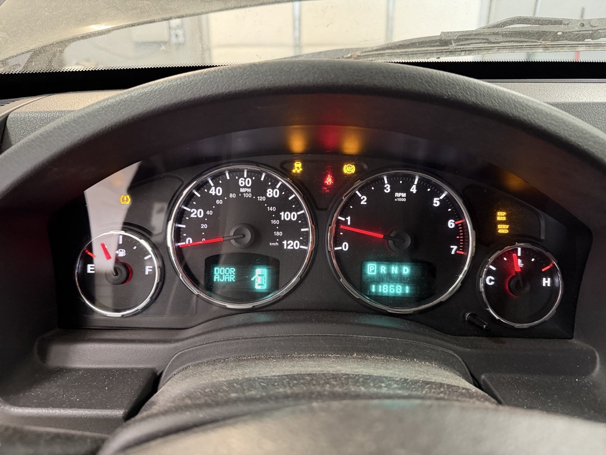2010 jeep liberty limited-4wd with 118681 miles for sale near Elk River, Minnesota 106732_43_gauge_cluster.jpg