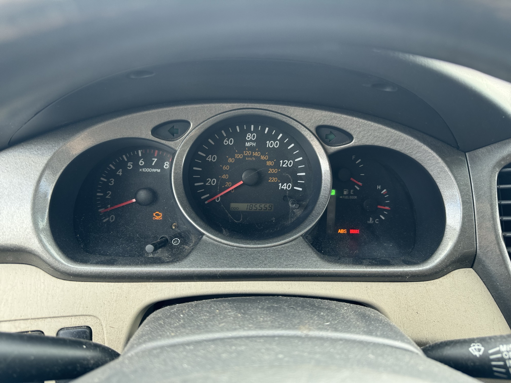 2003 toyota highlander v6-4wd with 185560 miles for sale near Elk River, Minnesota 106735_43_gauge_cluster.jpg