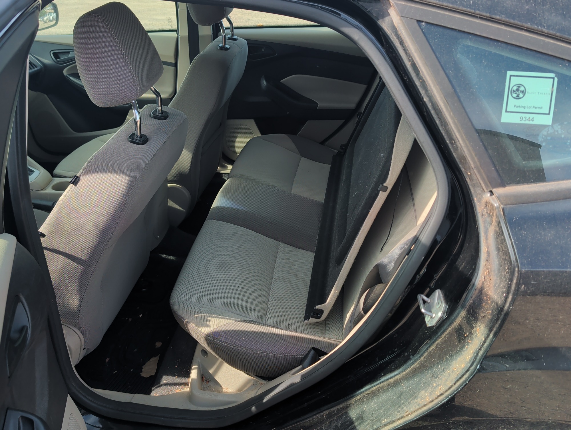 2012 ford focus se with 294536 miles for sale near Elk River, Minnesota 106737_24_drv_rear_seat.jpg