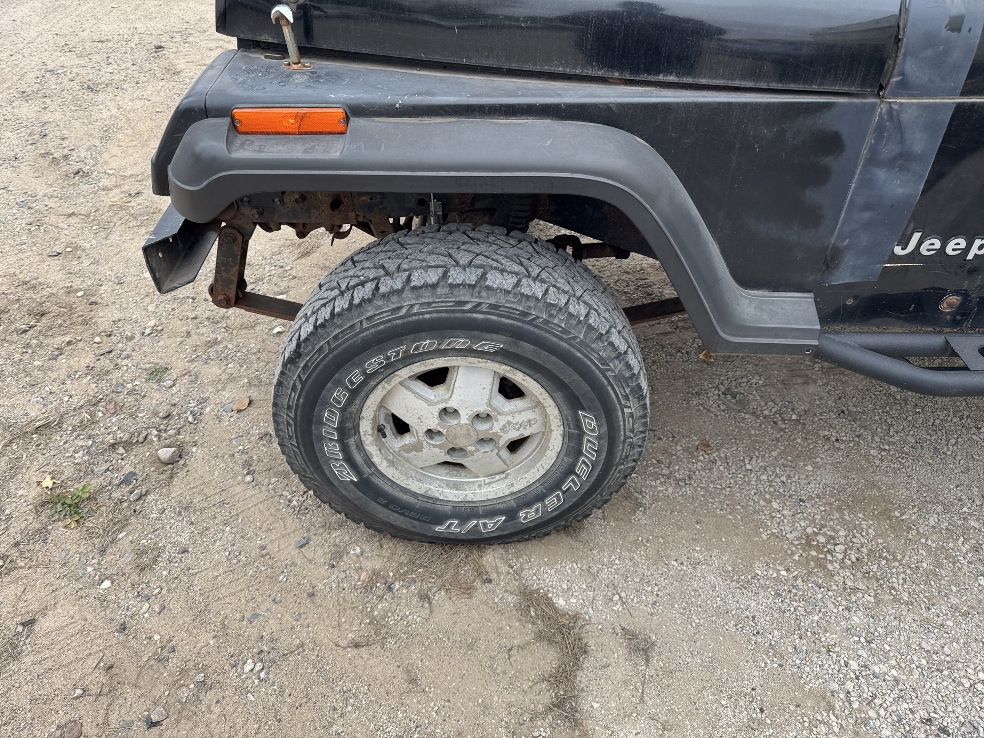 1995 jeep wrangler s with 122426 miles for sale near Elk River, Minnesota 106738_12_drv_front_wheel.jpg