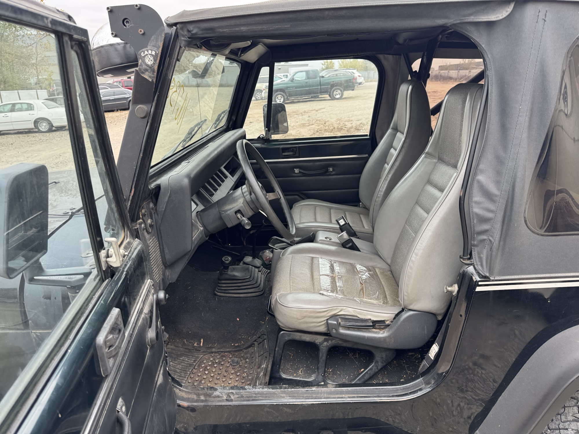 1995 jeep wrangler s with 122426 miles for sale near Elk River, Minnesota 106738_22_driver_seat.jpg
