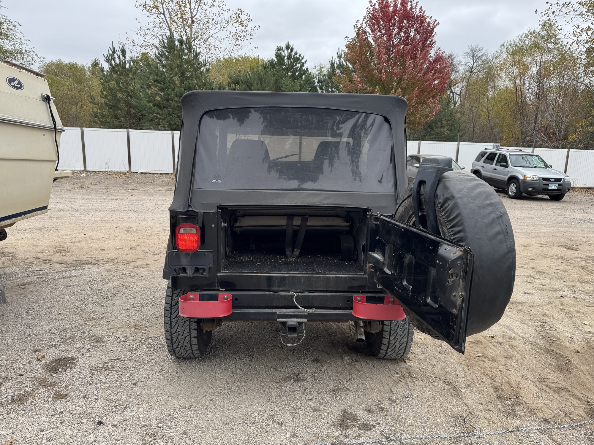 1995 jeep wrangler s with 122426 miles for sale near Elk River, Minnesota 106738_26_trunk.jpg