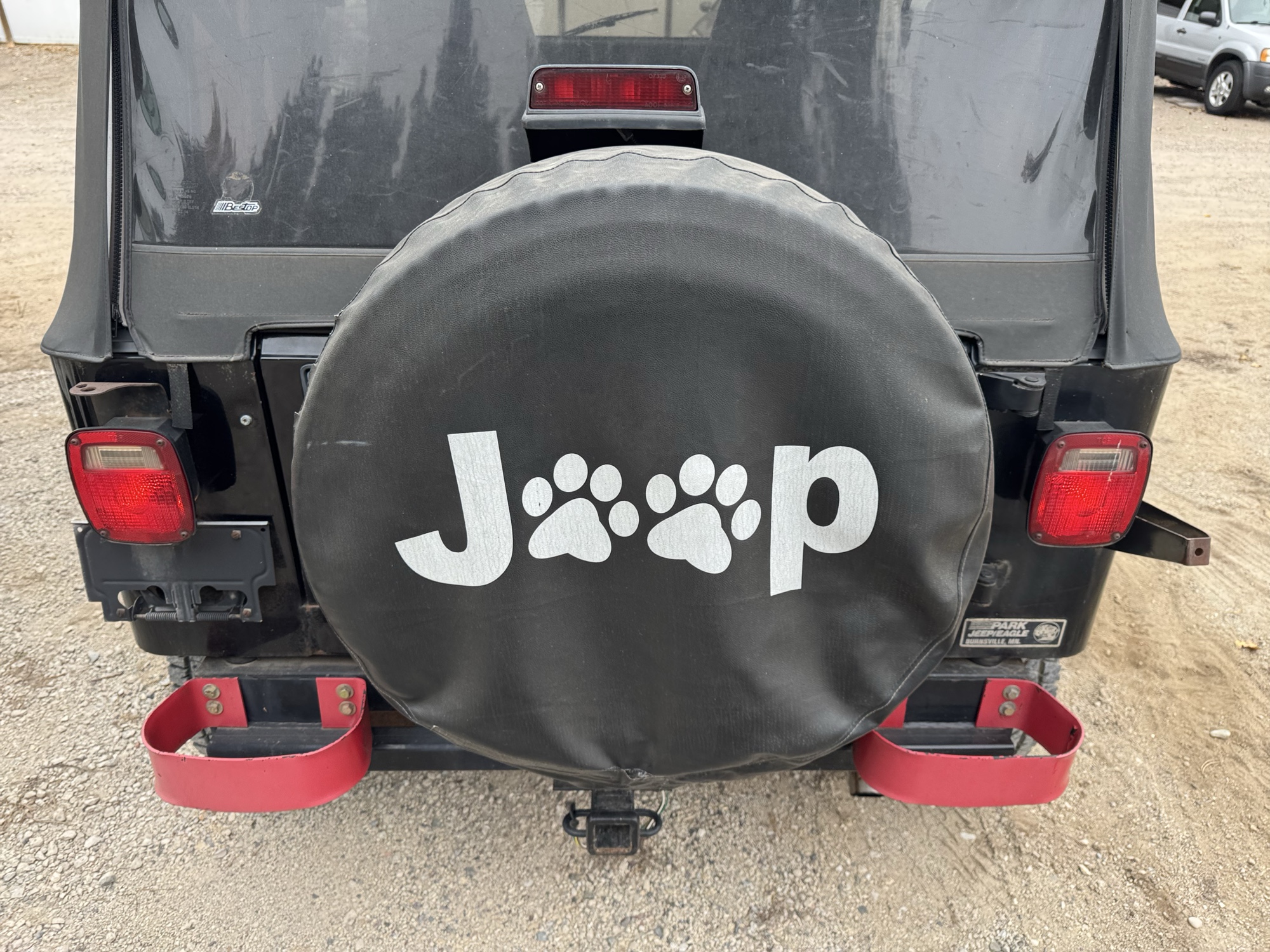 1995 jeep wrangler s with 122426 miles for sale near Elk River, Minnesota 106738_27_spare_tire.jpg
