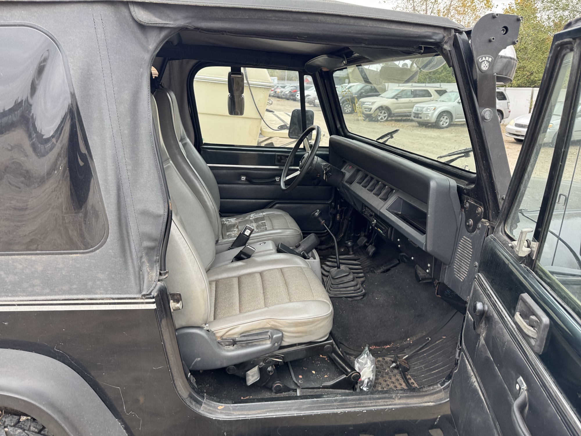 1995 jeep wrangler s with 122426 miles for sale near Elk River, Minnesota 106738_31_passenger_seat.jpg
