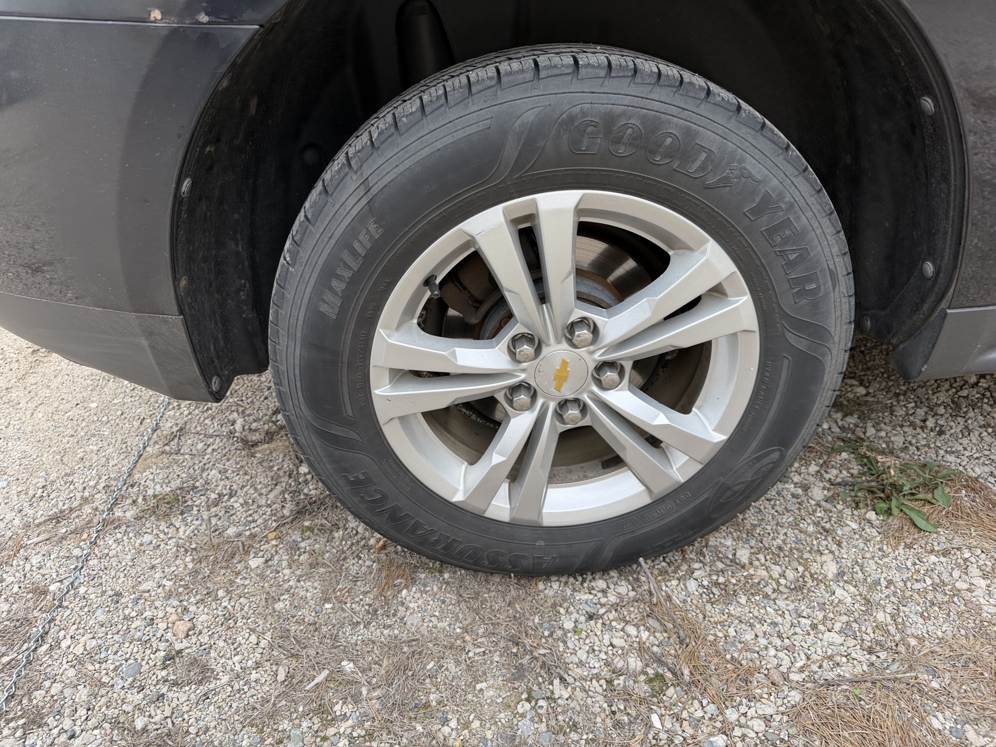 2011 chevrolet equinox 2lt-awd with 227351 miles for sale near Elk River, Minnesota 106739_14_rear_pass_wheel.jpg