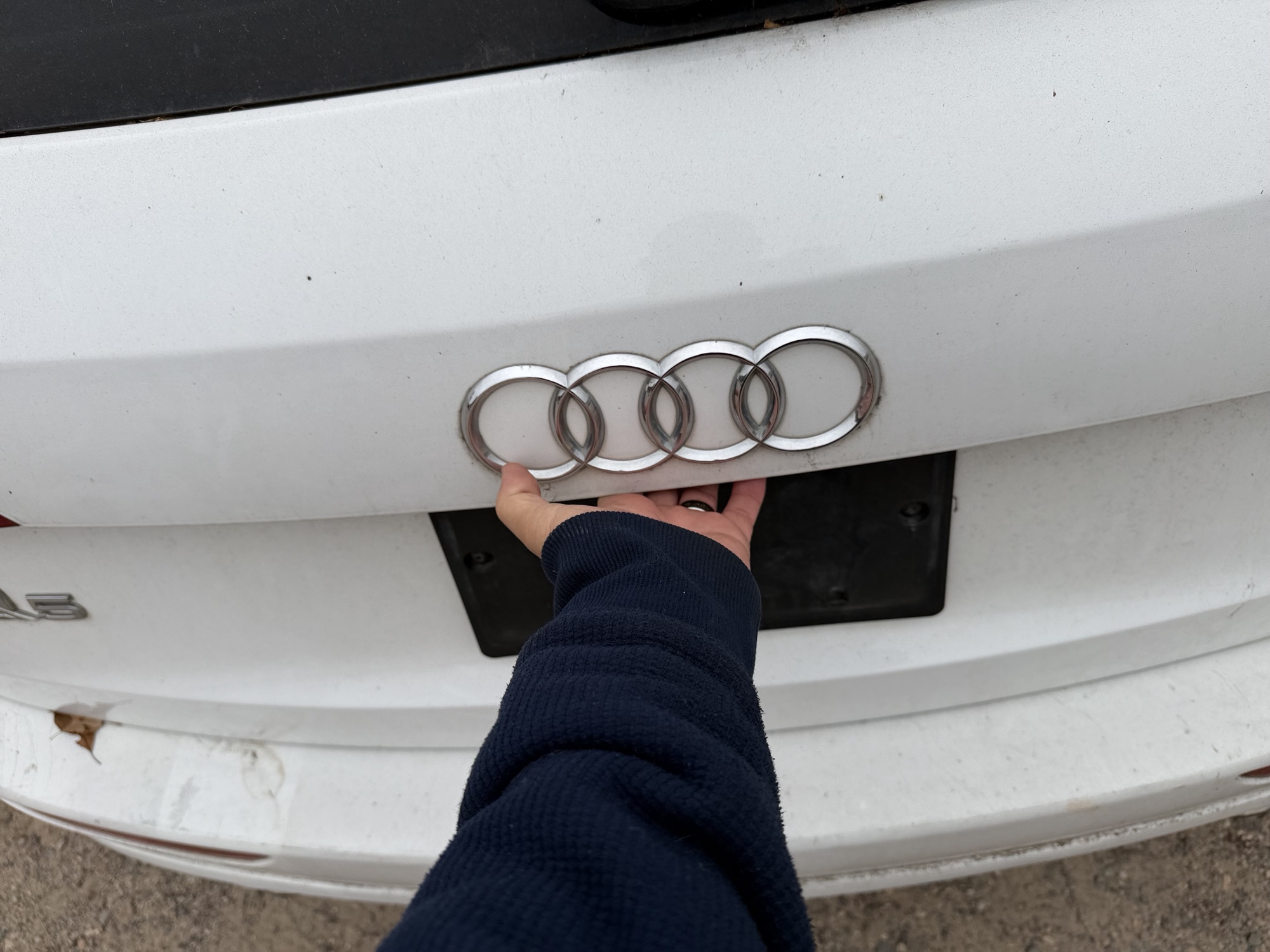 2009 audi q5 3.2-quattro-premium with 251115 miles for sale near Elk River, Minnesota 106741_26_trunk.jpg
