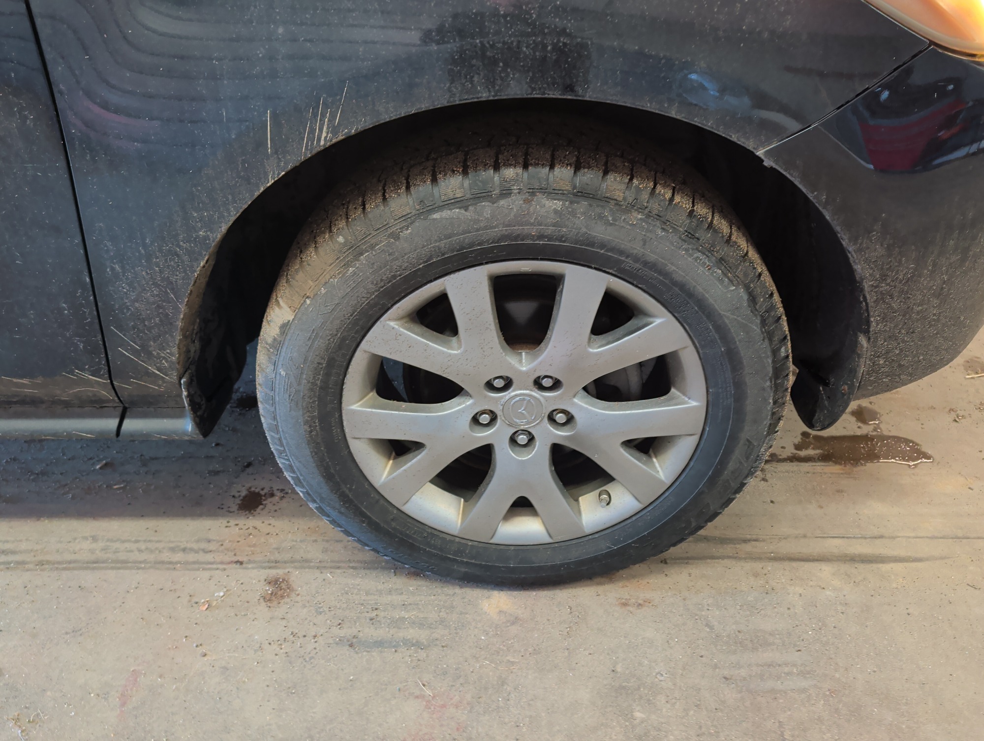 2009 mazda cx-7 grand-touring-fwd with 144847 miles for sale near Elk River, Minnesota 106742_15_front_pass_wheel.jpg