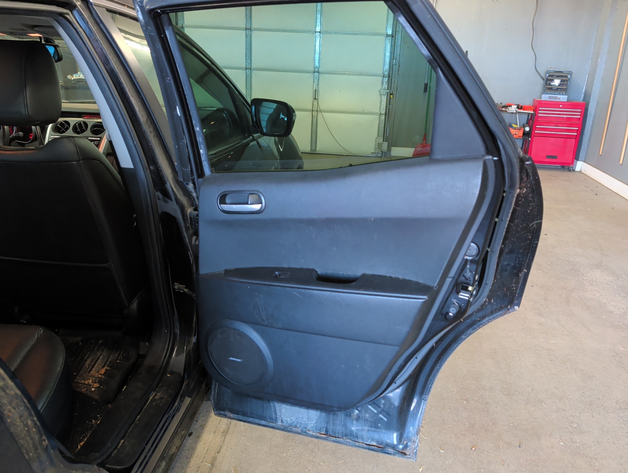 2009 mazda cx-7 grand-touring-fwd with 144847 miles for sale near Elk River, Minnesota 106742_30_pass_rear_door_panel.jpg