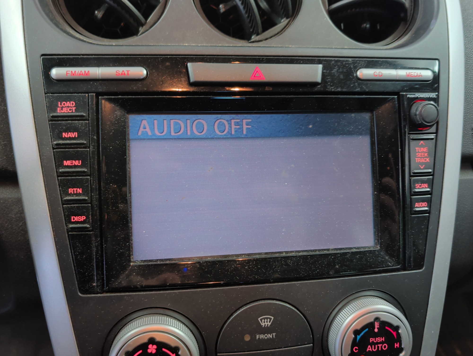 2009 mazda cx-7 grand-touring-fwd with 144847 miles for sale near Elk River, Minnesota 106742_39_radio_closeup.jpg