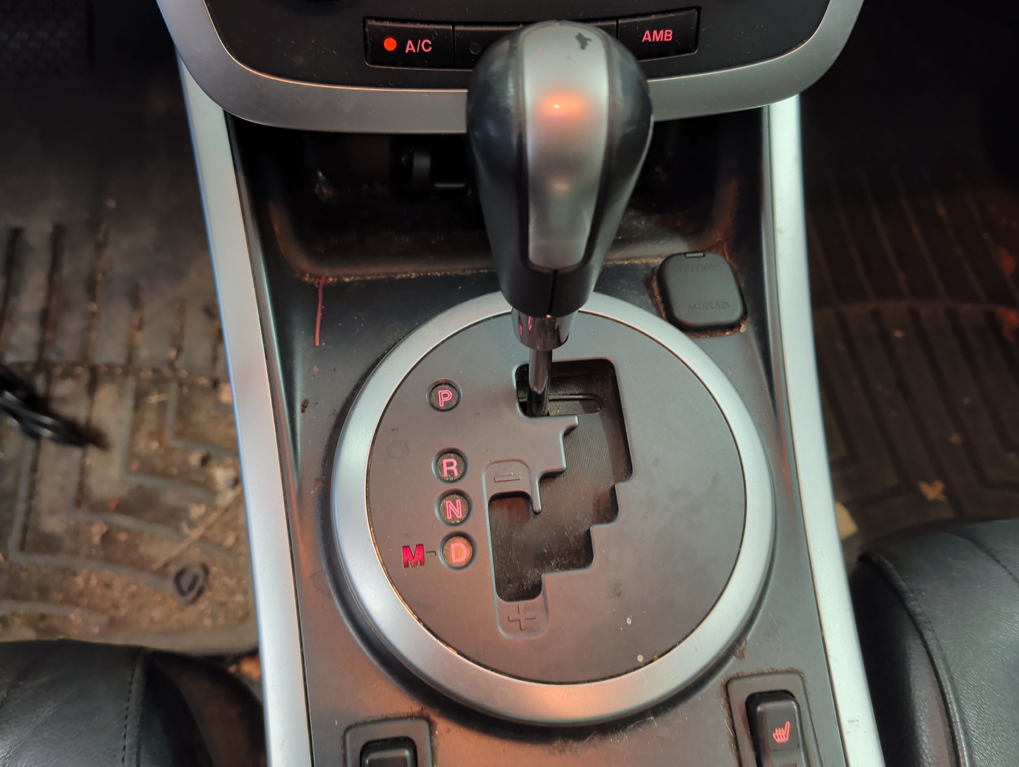 2009 mazda cx-7 grand-touring-fwd with 144847 miles for sale near Elk River, Minnesota 106742_41_shifter.jpg