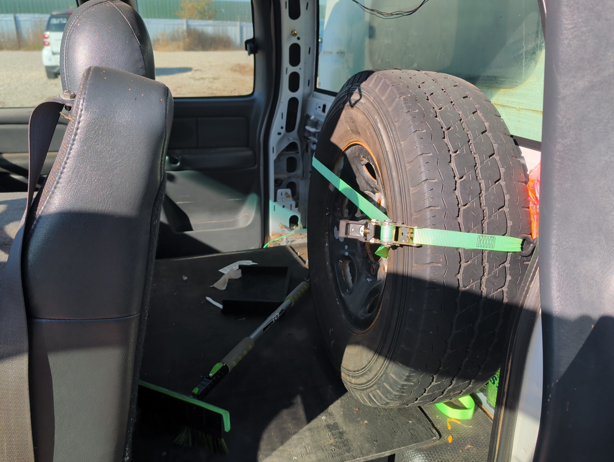 2002 chevrolet silverado-2500hd ext.-cab-short-bed-4wd with 237298 miles for sale near Elk River, Minnesota 106743_24_drv_rear_seat.jpg