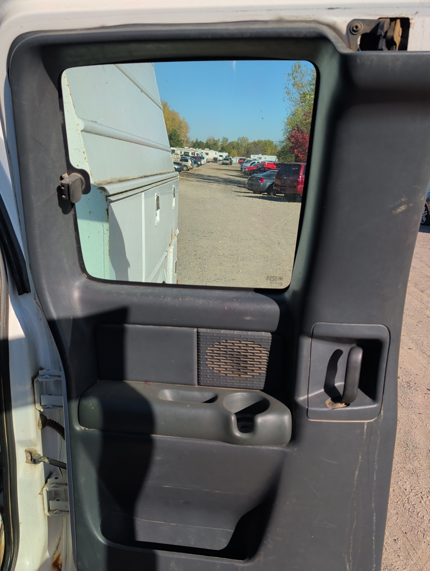 2002 chevrolet silverado-2500hd ext.-cab-short-bed-4wd with 237298 miles for sale near Elk River, Minnesota 106743_25_drv_rear_door_panel.jpg