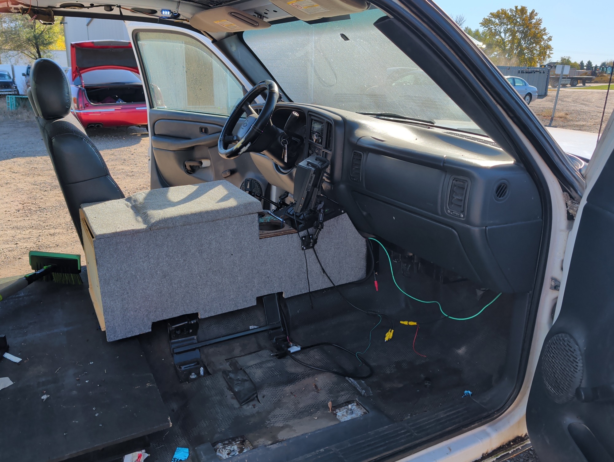 2002 chevrolet silverado-2500hd ext.-cab-short-bed-4wd with 237298 miles for sale near Elk River, Minnesota 106743_31_passenger_seat.jpg