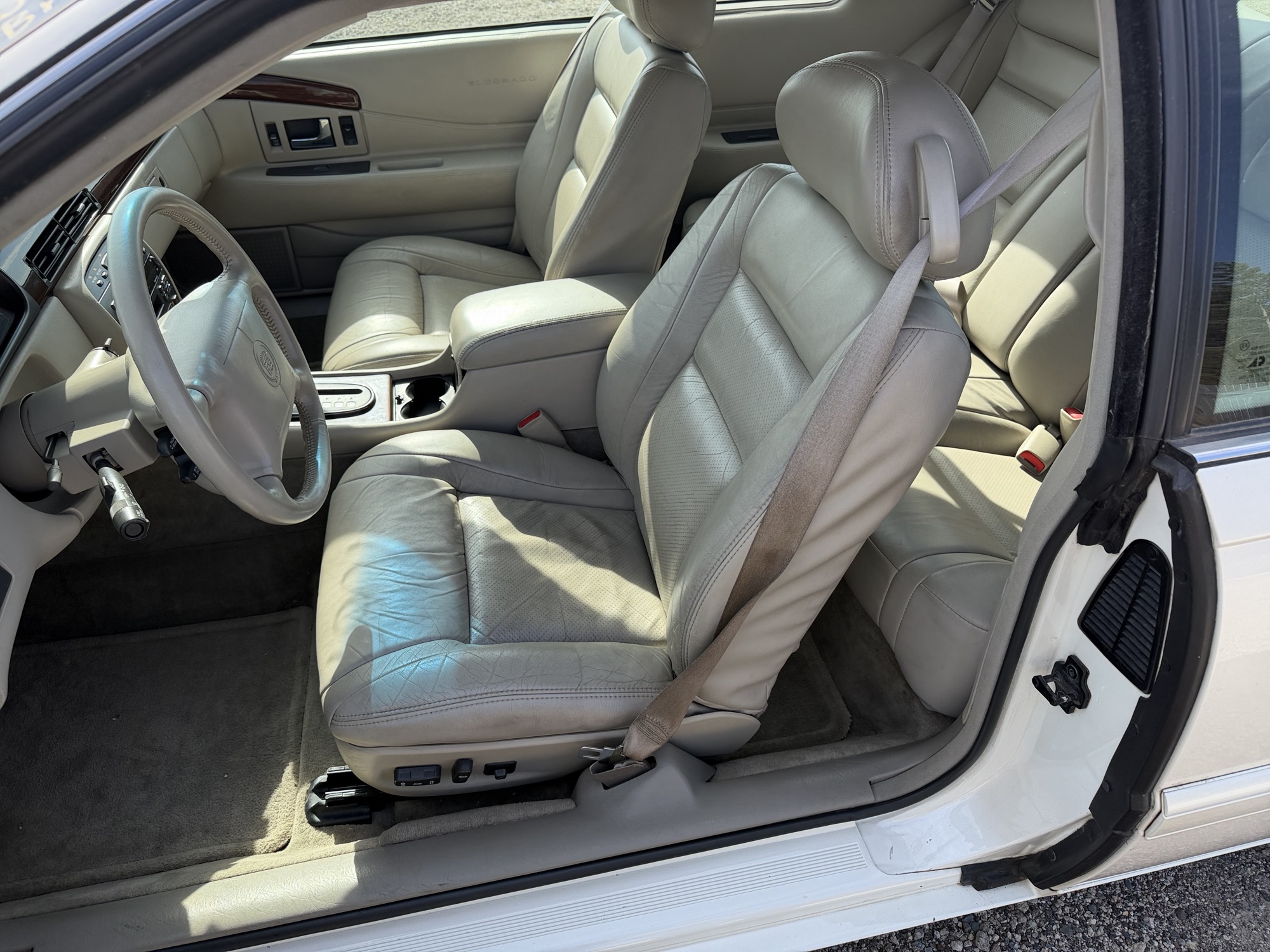 1999 cadillac eldorado touring-coupe for sale near Elk River, Minnesota 106744_22_driver_seat.jpg