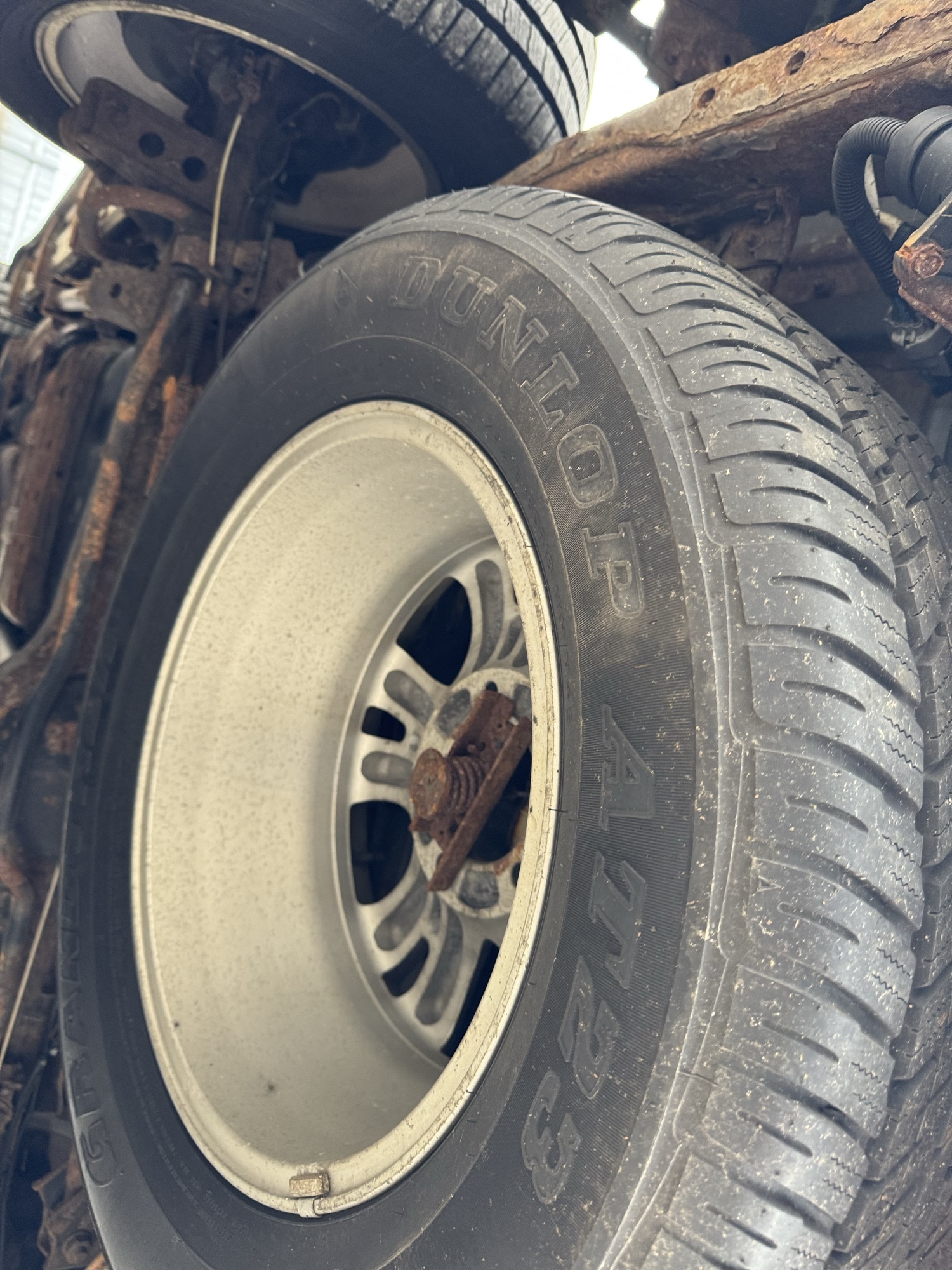 2004 lexus lx-470 sport-utility with 318395 miles for sale near Elk River, Minnesota 106745_27_spare_tire.jpg