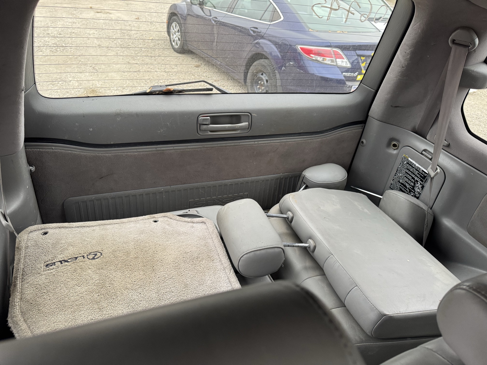 2004 lexus lx-470 sport-utility with 318395 miles for sale near Elk River, Minnesota 106745_29_third_row_seat.jpg
