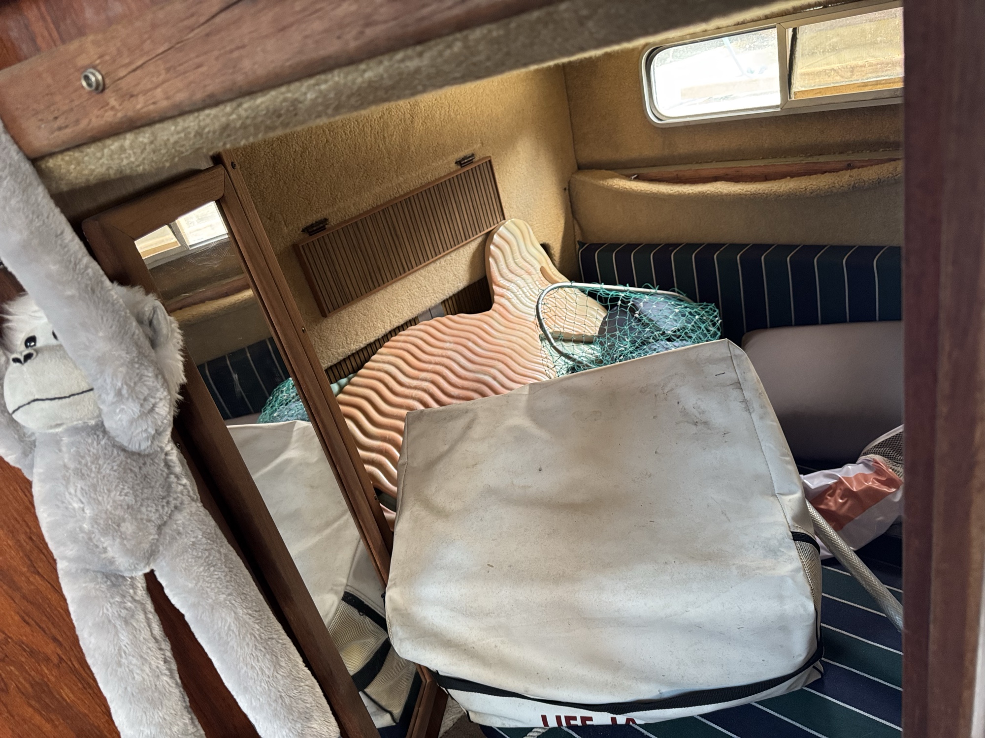 1984 sea-ray sundance for sale near Elk River, Minnesota 106746_32_passenger_door_panel.jpg