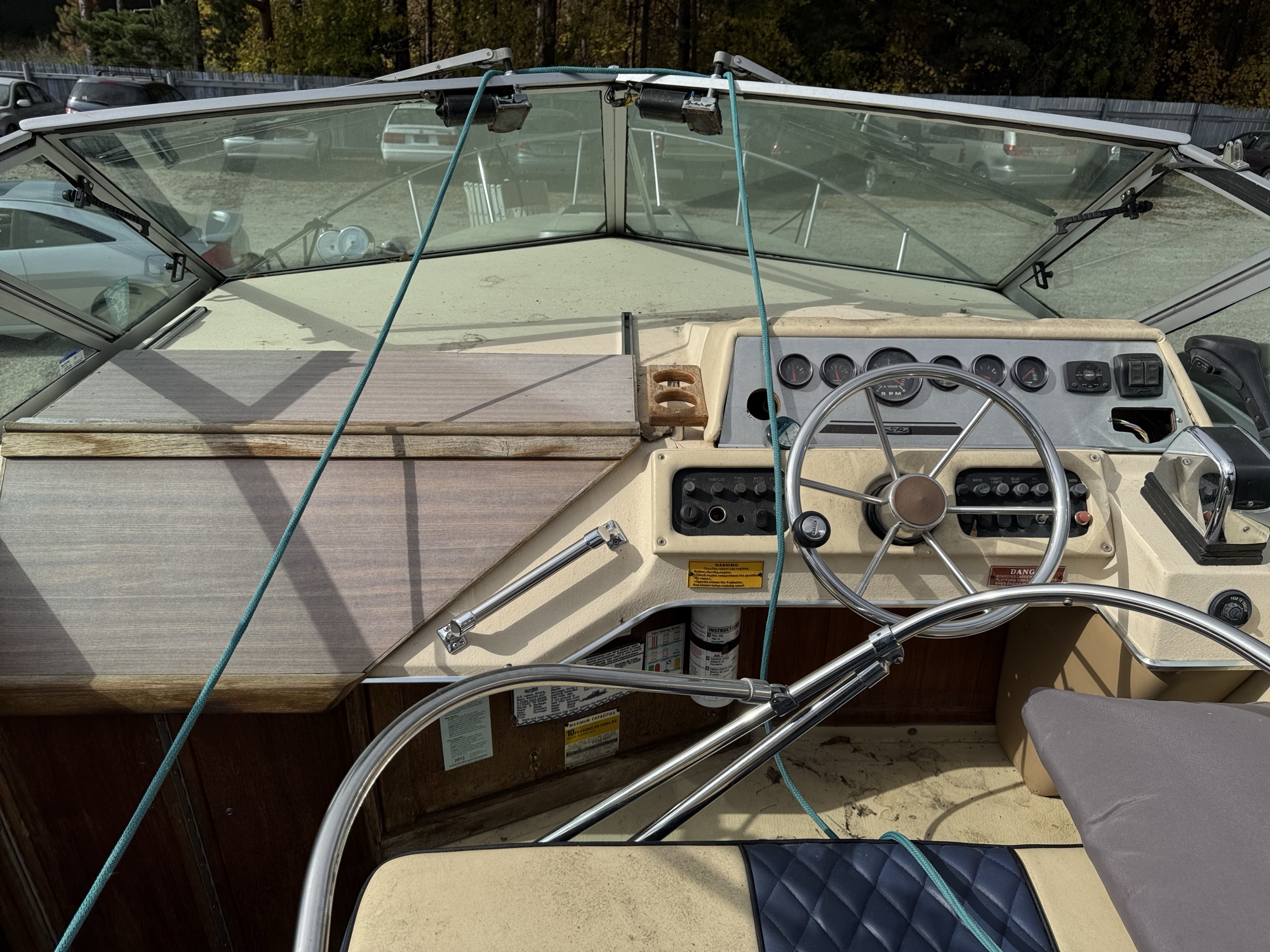 1984 sea-ray sundance for sale near Elk River, Minnesota 106746_33_dash_from_driver.jpg
