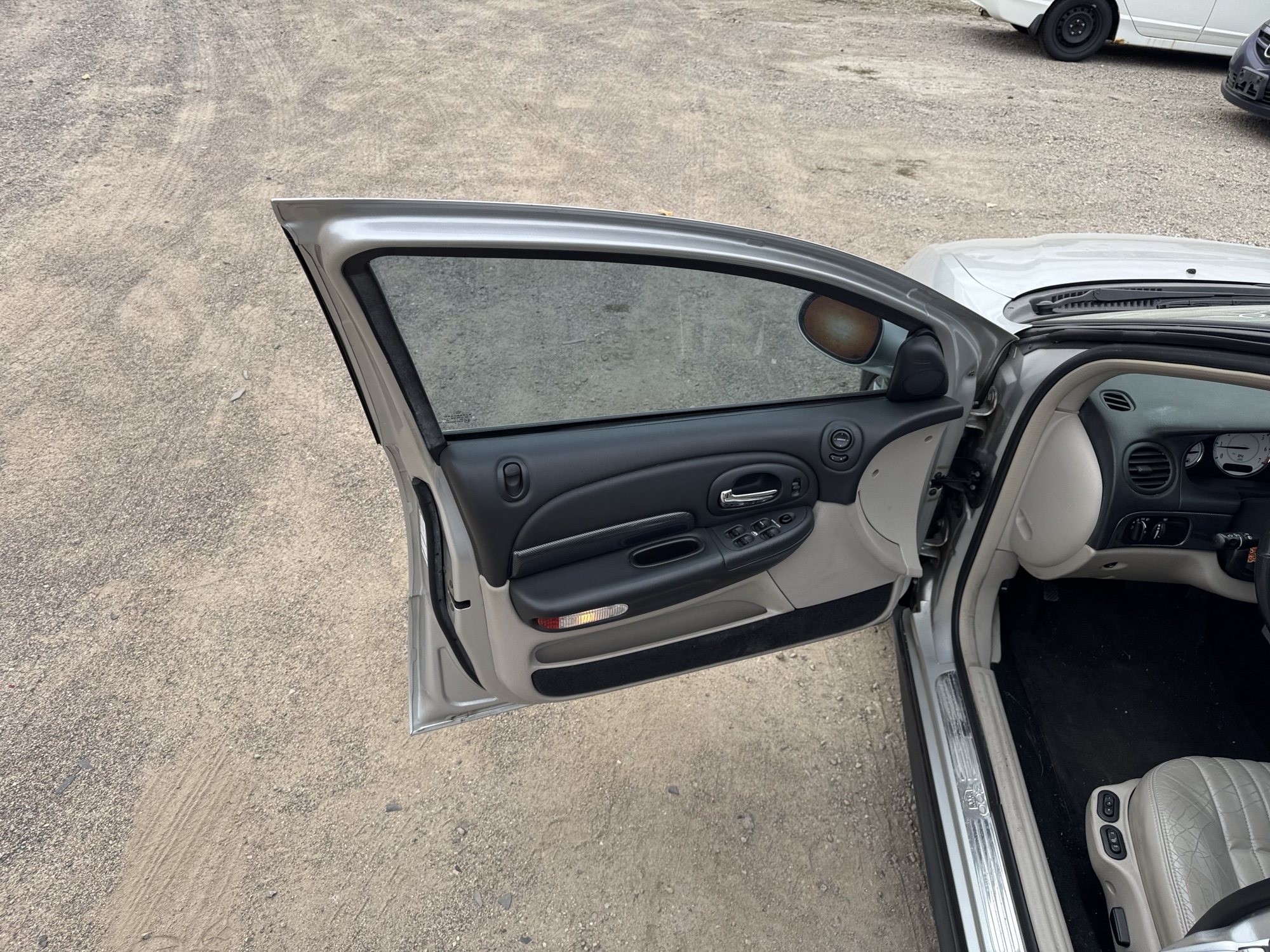 2002 chrysler 300m special with 71521 miles for sale near Elk River, Minnesota 106749_23_driver_door_panel.jpg