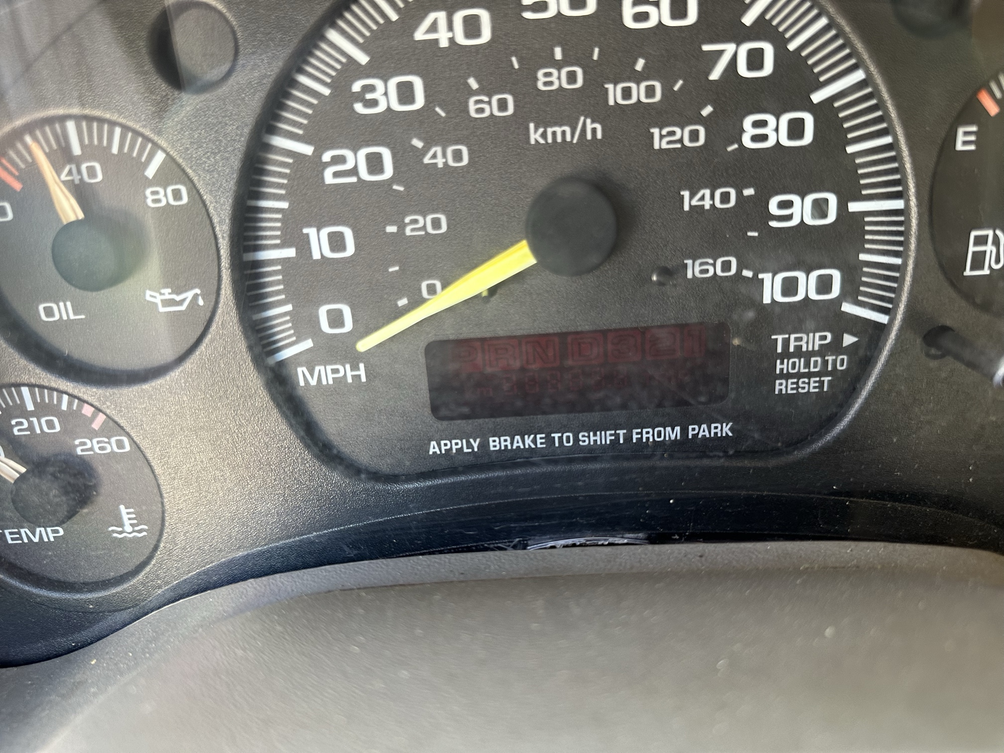 1998 chevrolet astro 2wd for sale near Elk River, Minnesota 106752_44_mileage_closeup.jpg