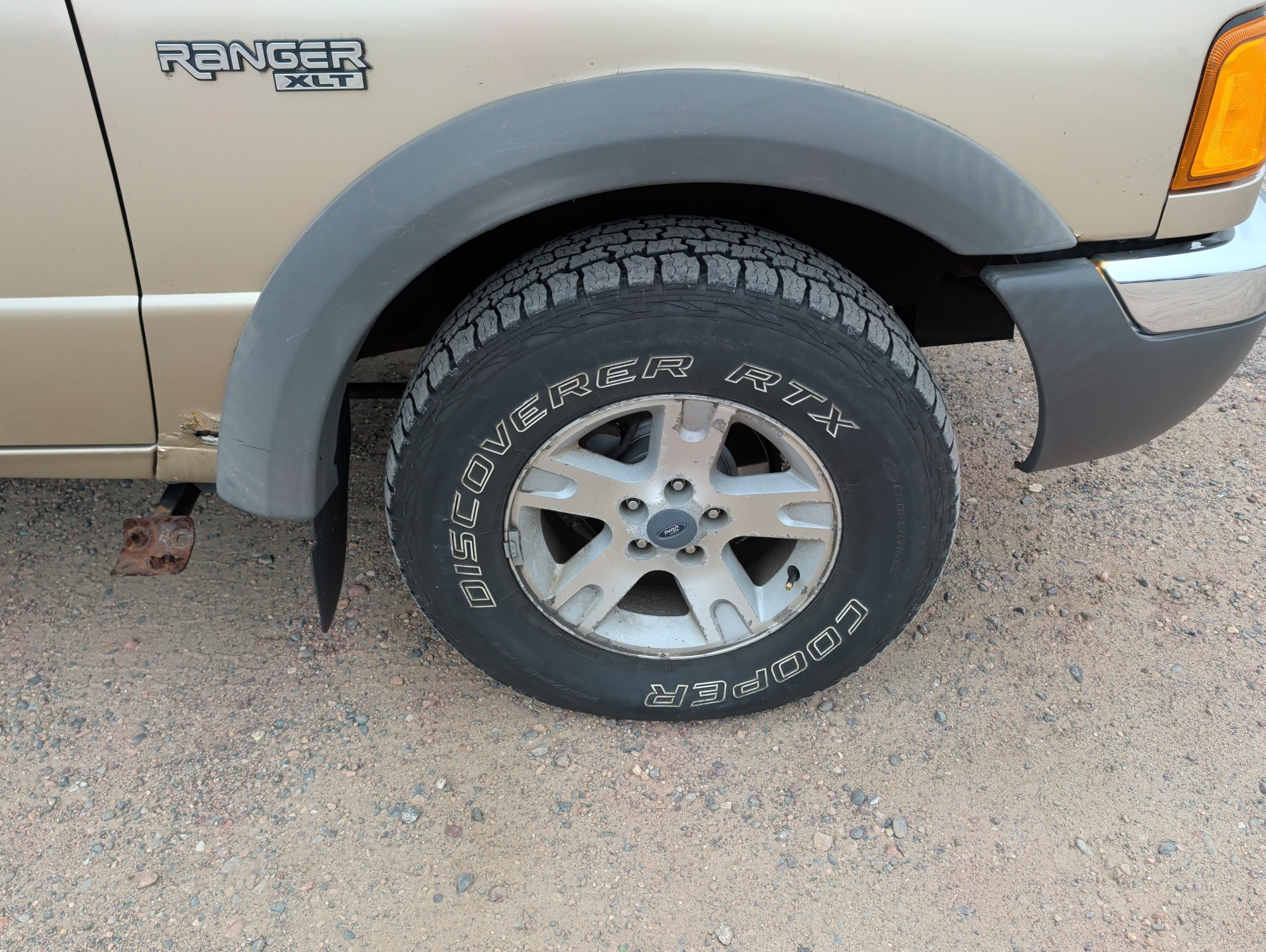 2002 ford ranger edge-supercab-4wd---375a with 165151 miles for sale near Elk River, Minnesota 106753_15_front_pass_wheel.jpg