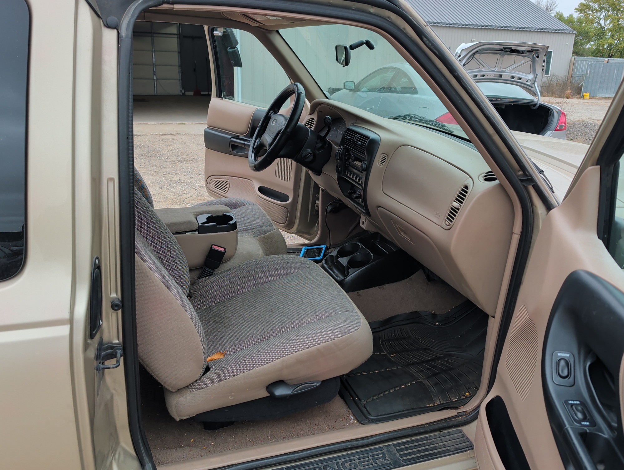 2002 ford ranger edge-supercab-4wd---375a with 165151 miles for sale near Elk River, Minnesota 106753_31_passenger_seat.jpg