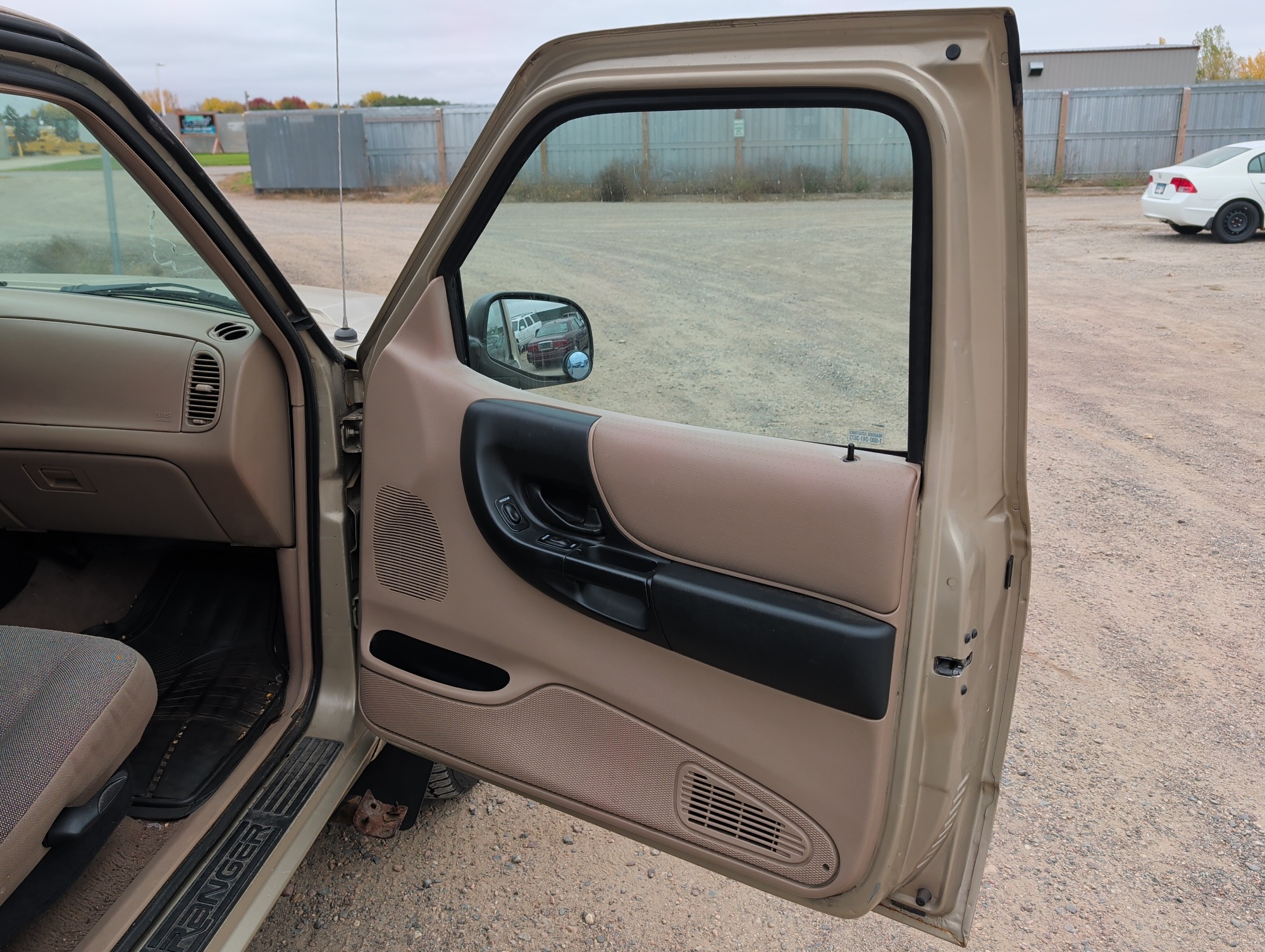2002 ford ranger edge-supercab-4wd---375a with 165151 miles for sale near Elk River, Minnesota 106753_32_passenger_door_panel.jpg
