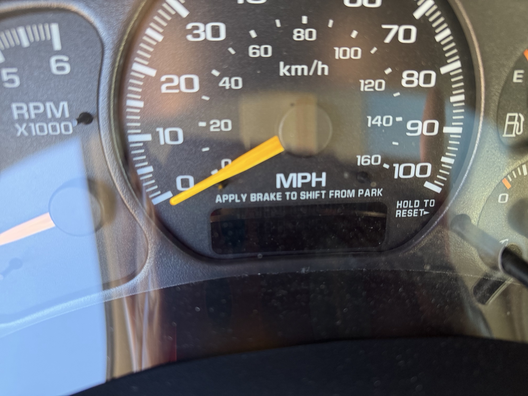 2001 chevrolet tahoe 4wd for sale near Elk River, Minnesota 106754_44_mileage_closeup.jpg