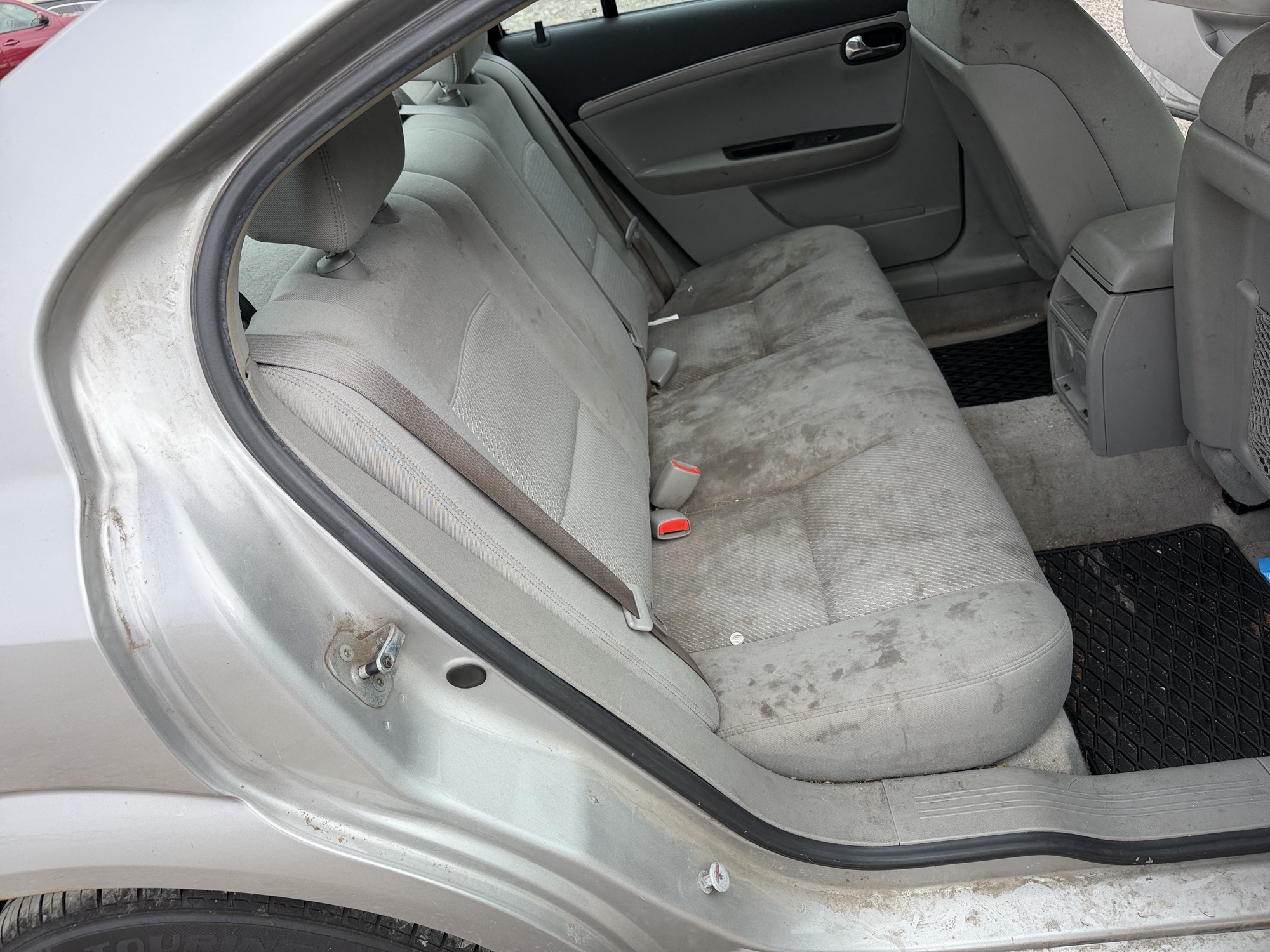 2008 saturn aura xe with 166520 miles for sale near Elk River, Minnesota 106755_28_pass_rear_seat.jpg