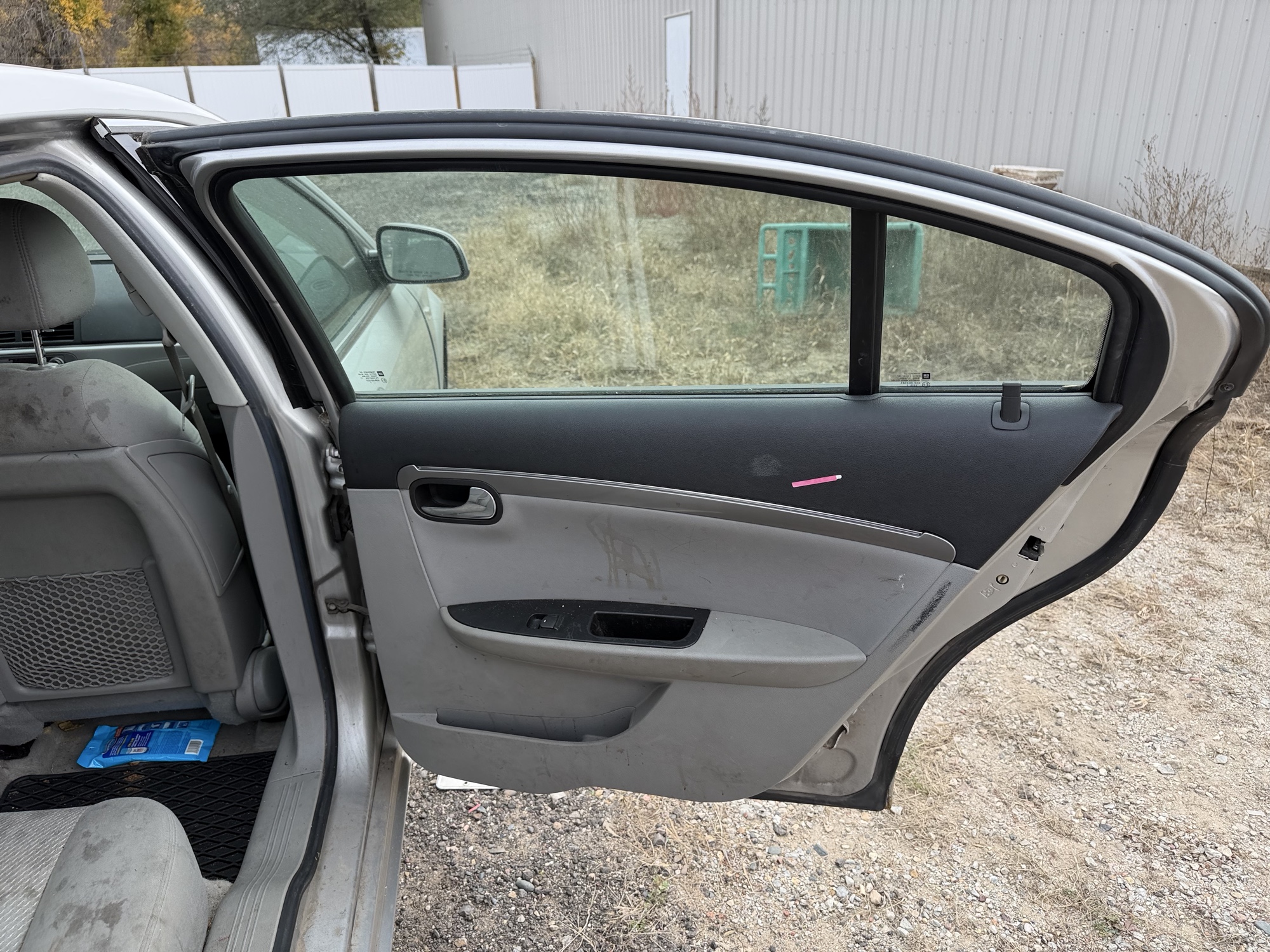 2008 saturn aura xe with 166520 miles for sale near Elk River, Minnesota 106755_30_pass_rear_door_panel.jpg