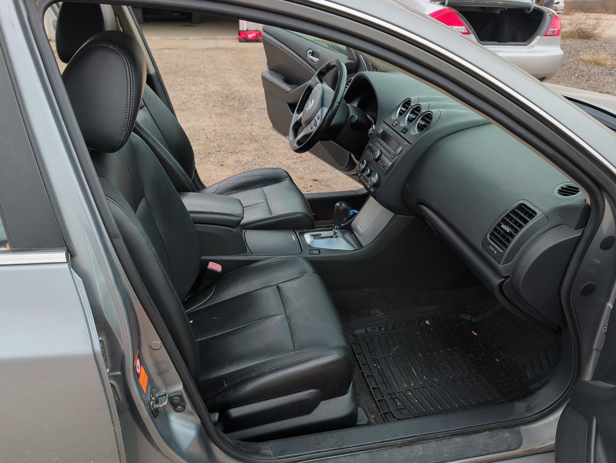 2008 nissan altima 2.5-s with 158918 miles for sale near Elk River, Minnesota 106757_31_passenger_seat.jpg