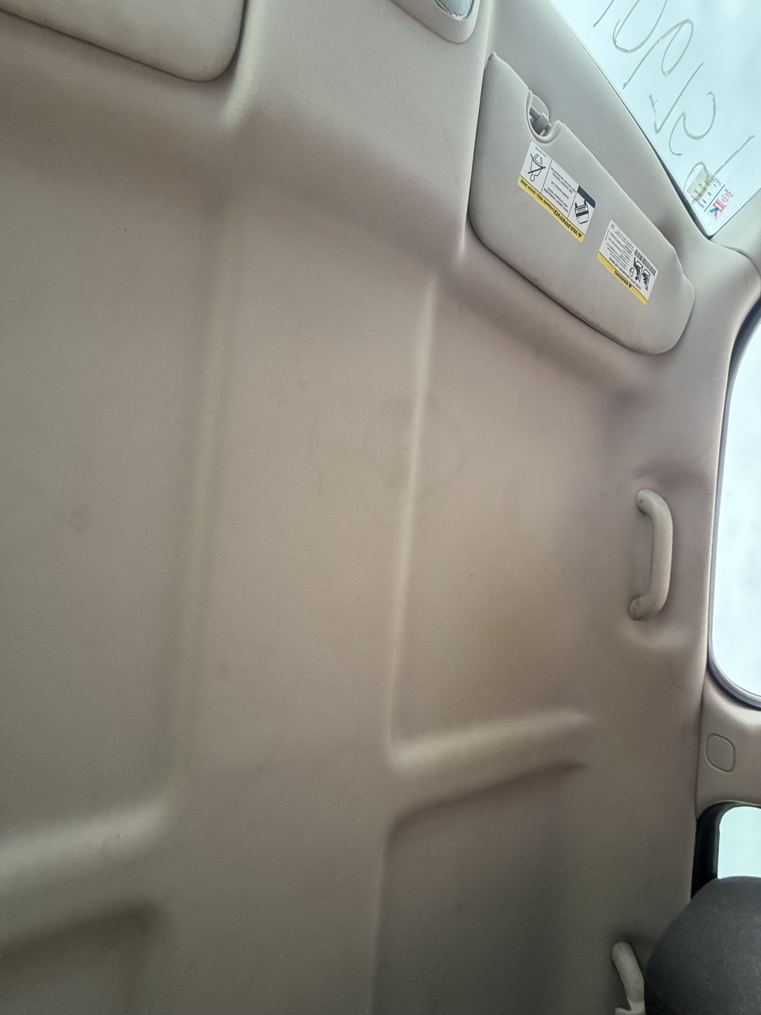 2015 jeep patriot sport-2wd with 183156 miles for sale near St. Louis, Missouri 106759_35_headliner_sunroof.jpg