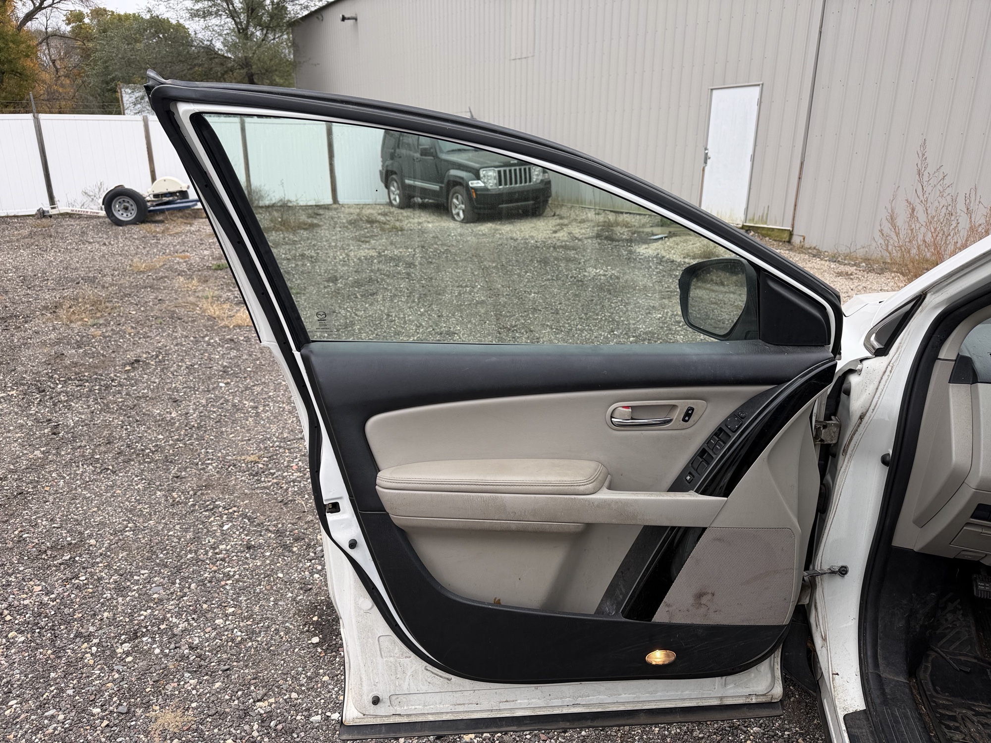 2011 mazda cx-9 touring-awd with 171789 miles for sale near Elk River, Minnesota 106761_23_driver_door_panel.jpg