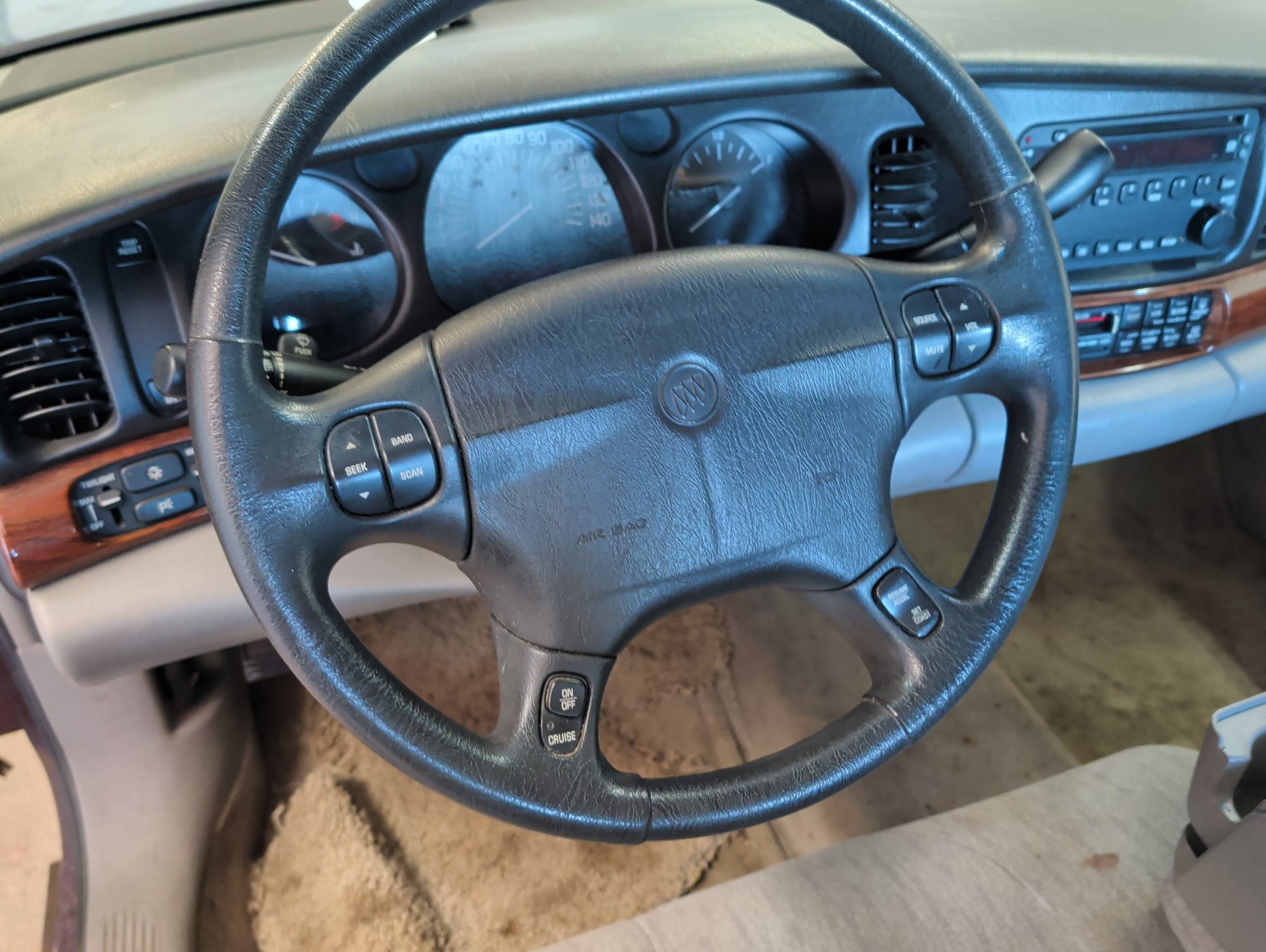 2005 buick lesabre custom with 143292 miles for sale near Elk River, Minnesota 106762_36_steering_wheel.jpg