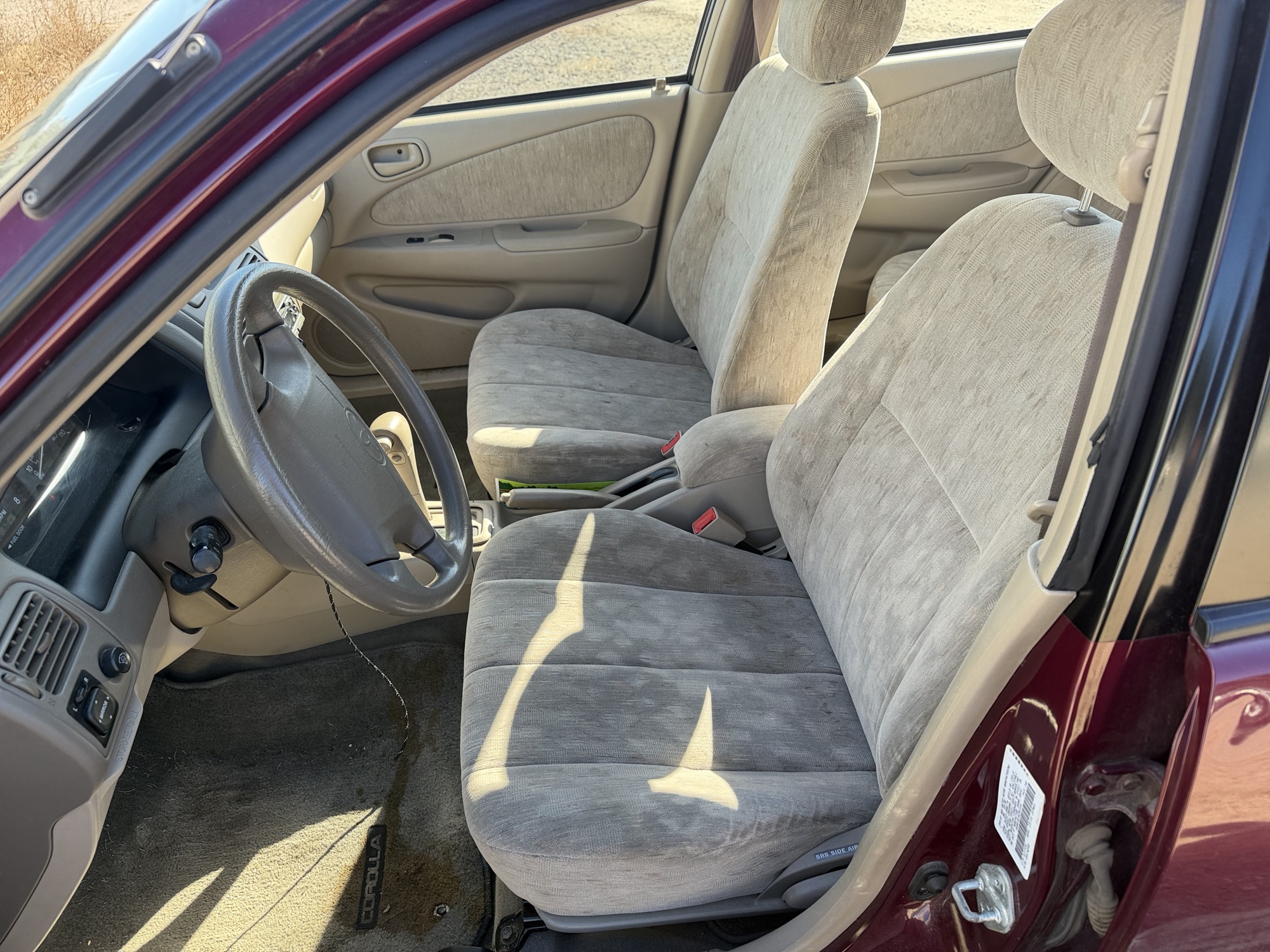 1998 toyota corolla ve with 71453 miles for sale near Elk River, Minnesota 106763_22_driver_seat.jpg