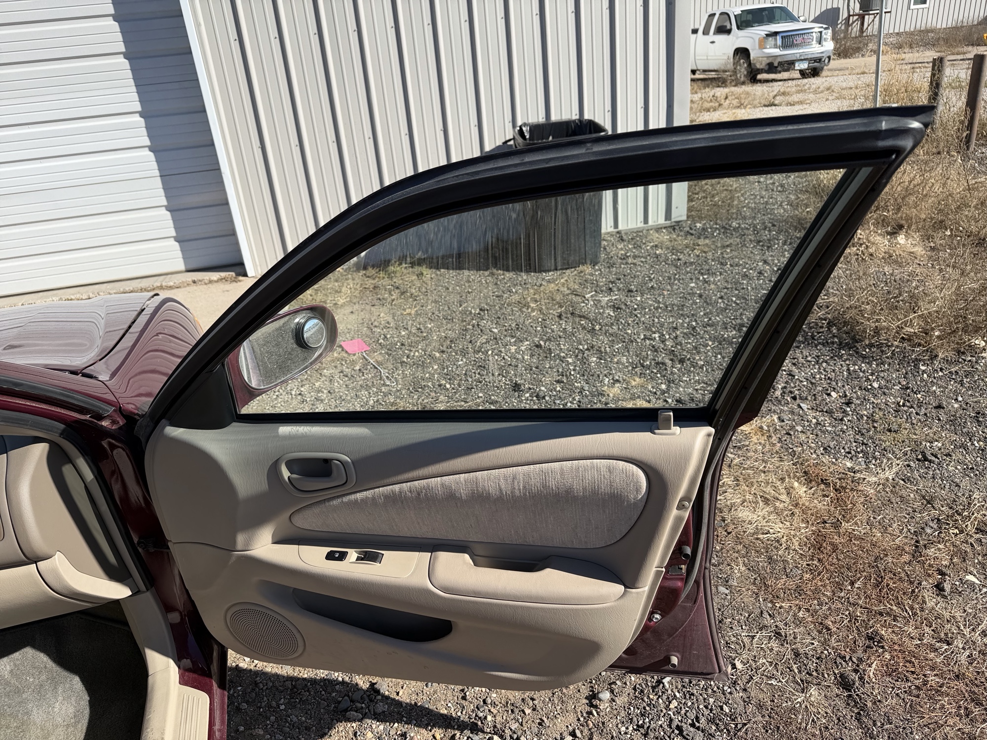 1998 toyota corolla ve with 71453 miles for sale near Elk River, Minnesota 106763_32_passenger_door_panel.jpg