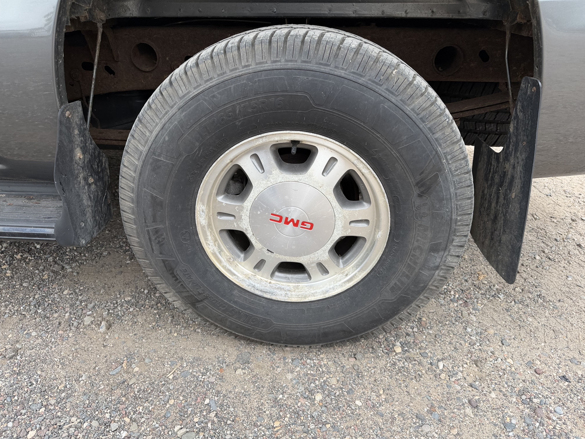 2002 gmc sierra-1500 sl-ext.-cab-short-bed-4wd with 83587 miles for sale near Elk River, Minnesota 106764_13_rear_drv_wheel.jpg
