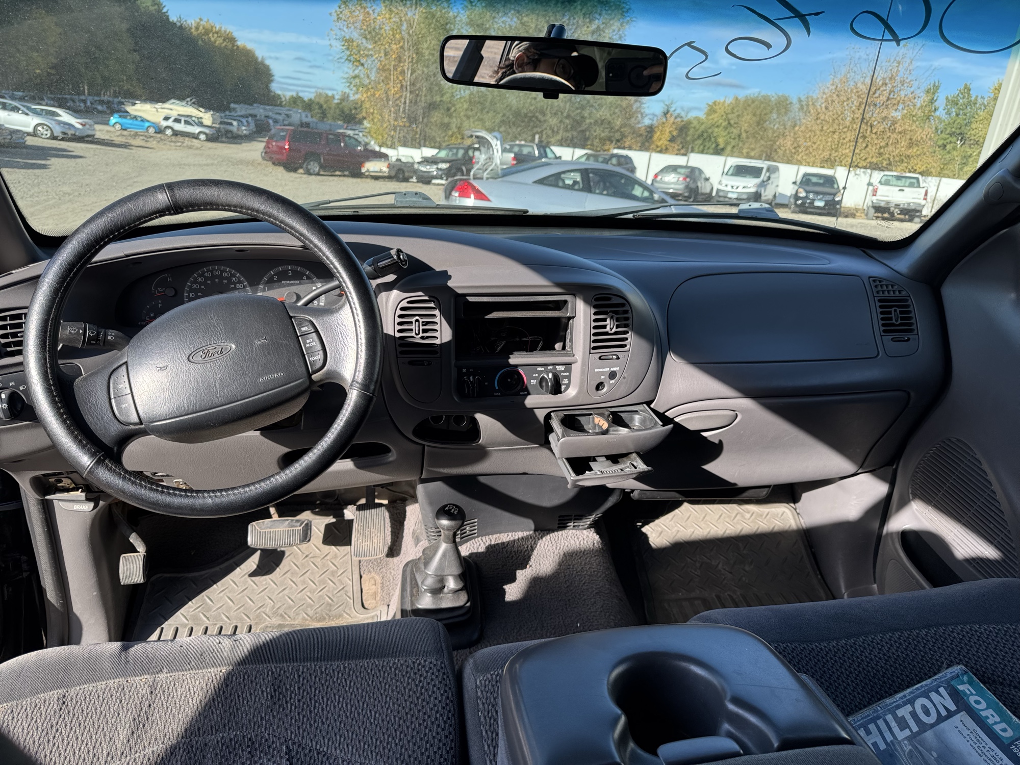 1999 ford f-150 ws-supercab-short-bed-4wd with 245575 miles for sale near Elk River, Minnesota 106765_34_whole_dash.jpg