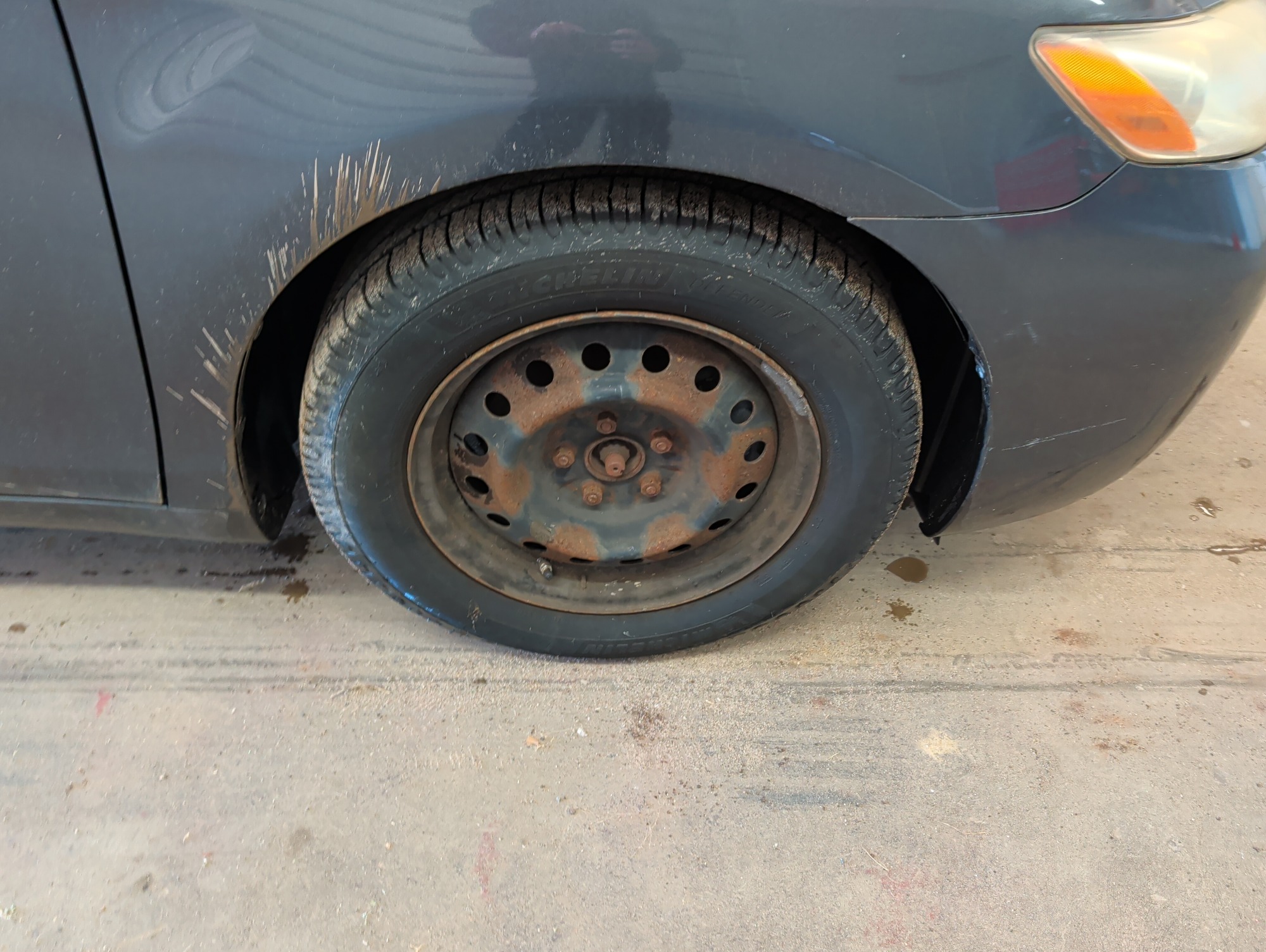 2008 toyota camry ce-5-spd-at with 164977 miles for sale near Elk River, Minnesota 106766_15_front_pass_wheel.jpg