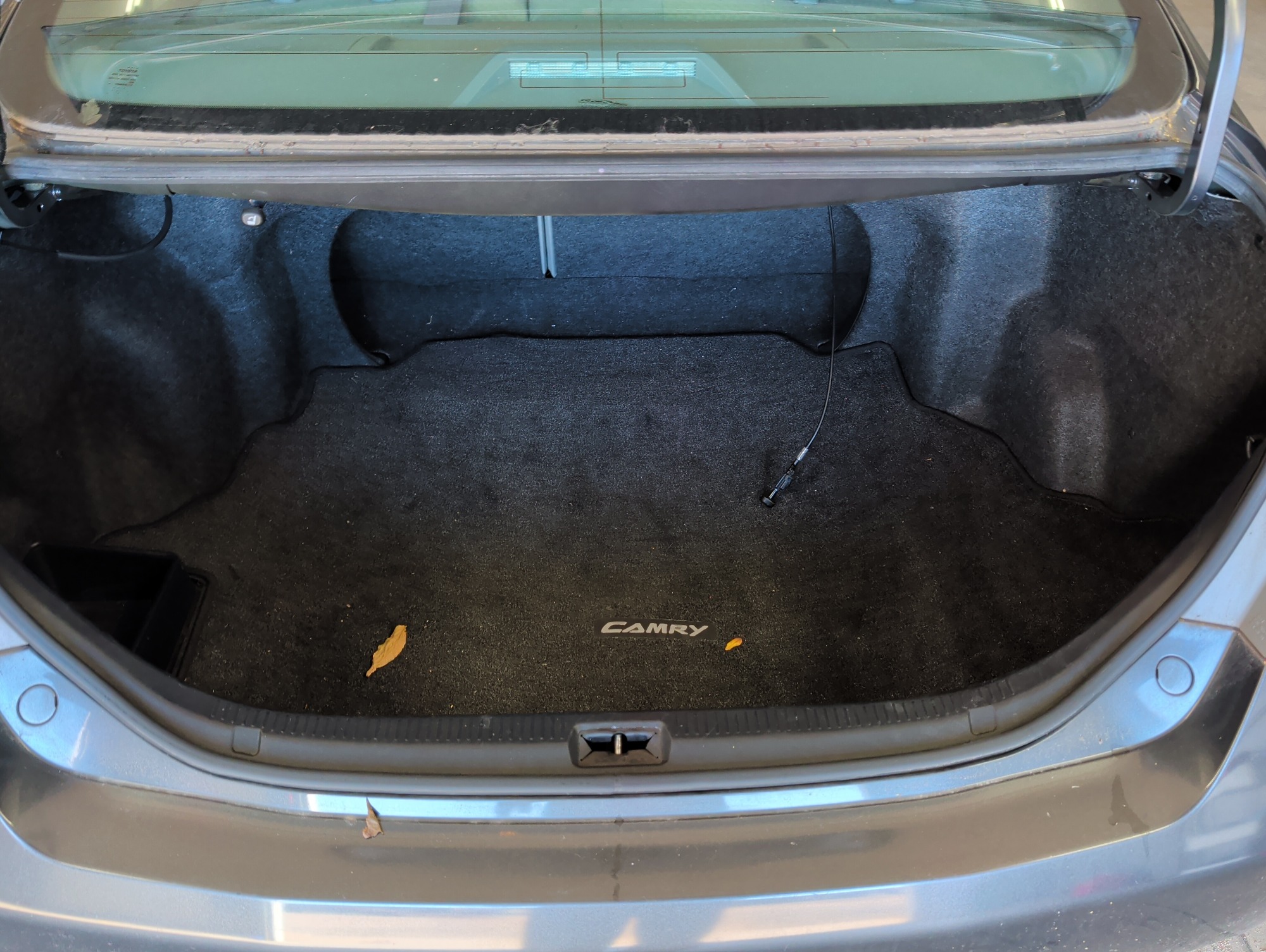 2008 toyota camry ce-5-spd-at with 164977 miles for sale near Elk River, Minnesota 106766_26_trunk.jpg