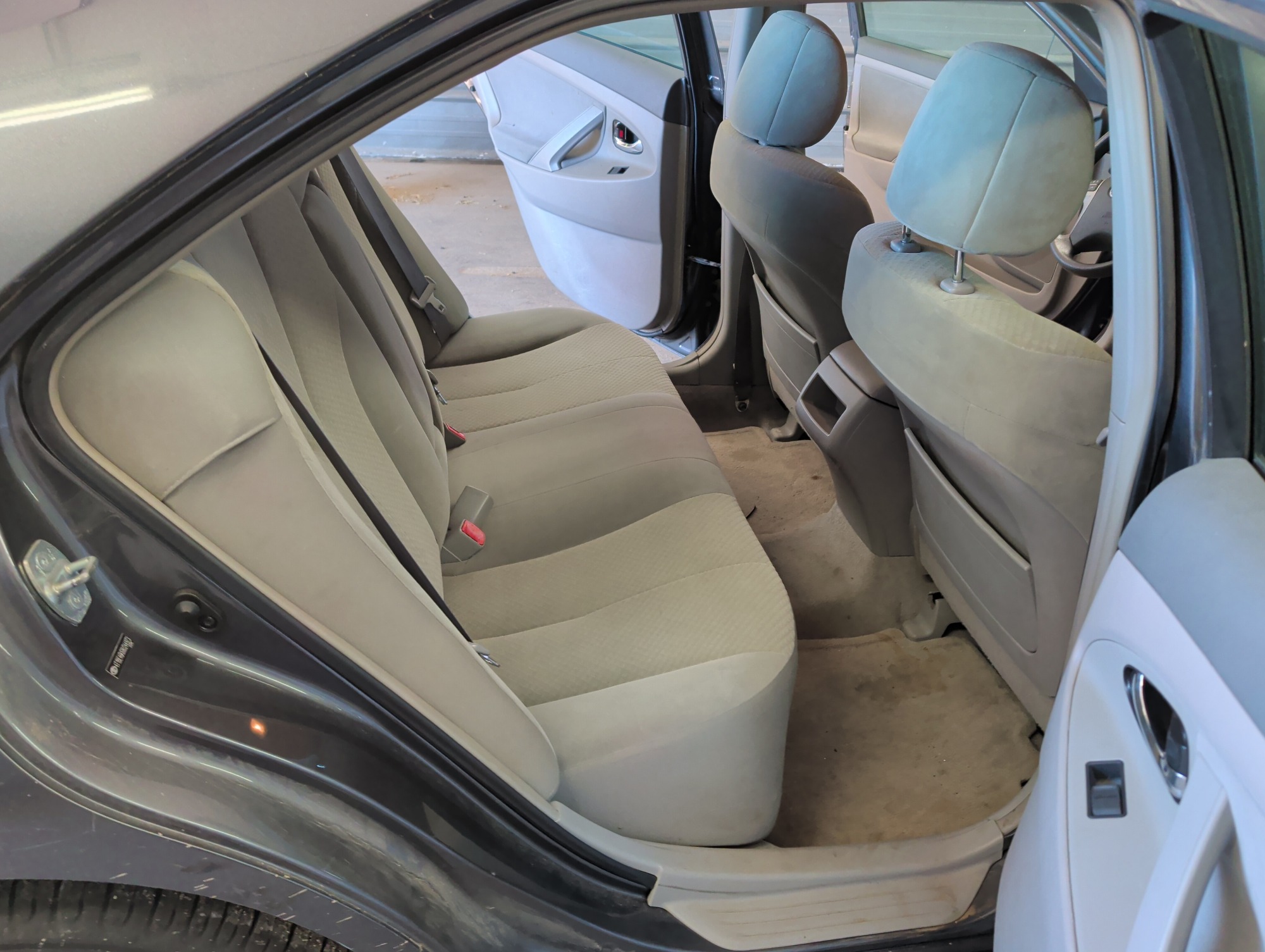 2008 toyota camry ce-5-spd-at with 164977 miles for sale near Elk River, Minnesota 106766_28_pass_rear_seat.jpg
