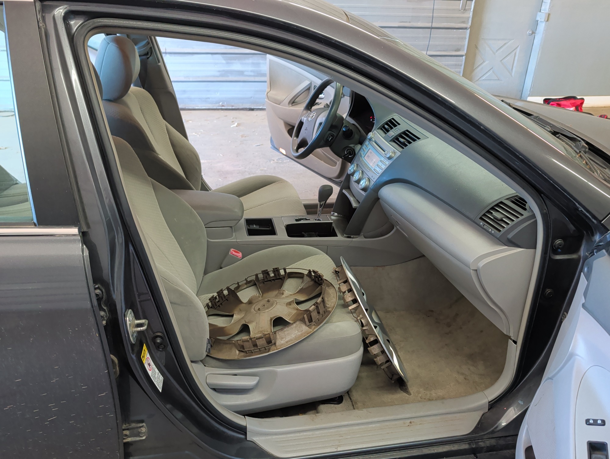 2008 toyota camry ce-5-spd-at with 164977 miles for sale near Elk River, Minnesota 106766_31_passenger_seat.jpg