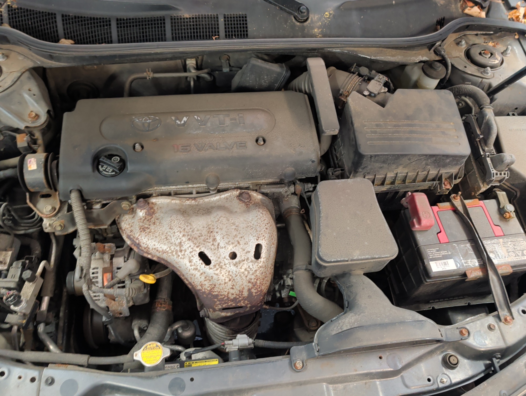 2008 toyota camry ce-5-spd-at with 164977 miles for sale near Elk River, Minnesota 106766_49_engine_bay.jpg