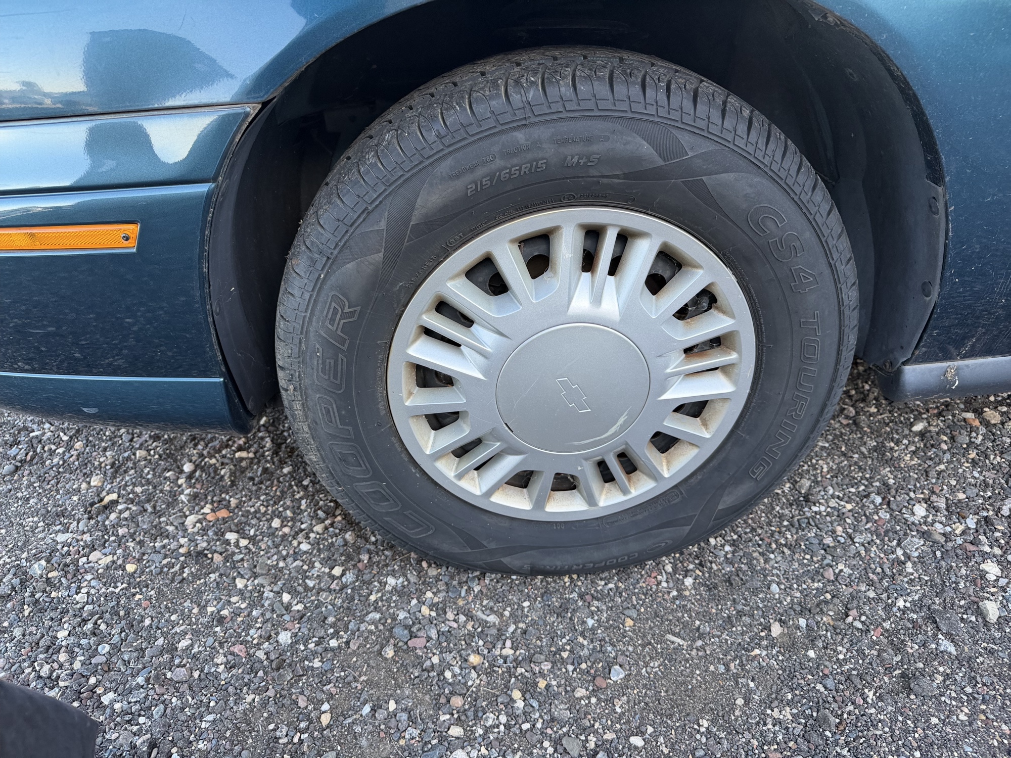 2002 chevrolet malibu base with 82967 miles for sale near Elk River, Minnesota 106767_12_drv_front_wheel.jpg