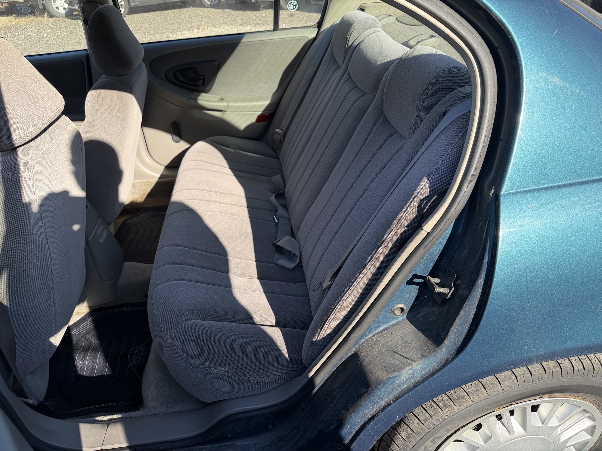 2002 chevrolet malibu base with 82967 miles for sale near Elk River, Minnesota 106767_24_drv_rear_seat.jpg