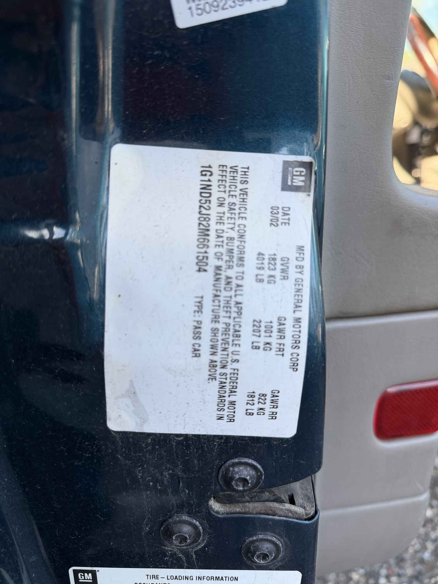2002 chevrolet malibu base with 82967 miles for sale near Elk River, Minnesota 106767_47_door_vin_sticker.jpg