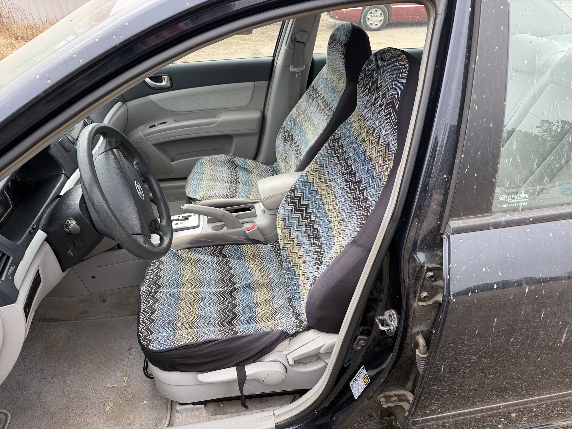 2008 hyundai sonata gls with 152426 miles for sale near Elk River, Minnesota 106768_22_driver_seat.jpg