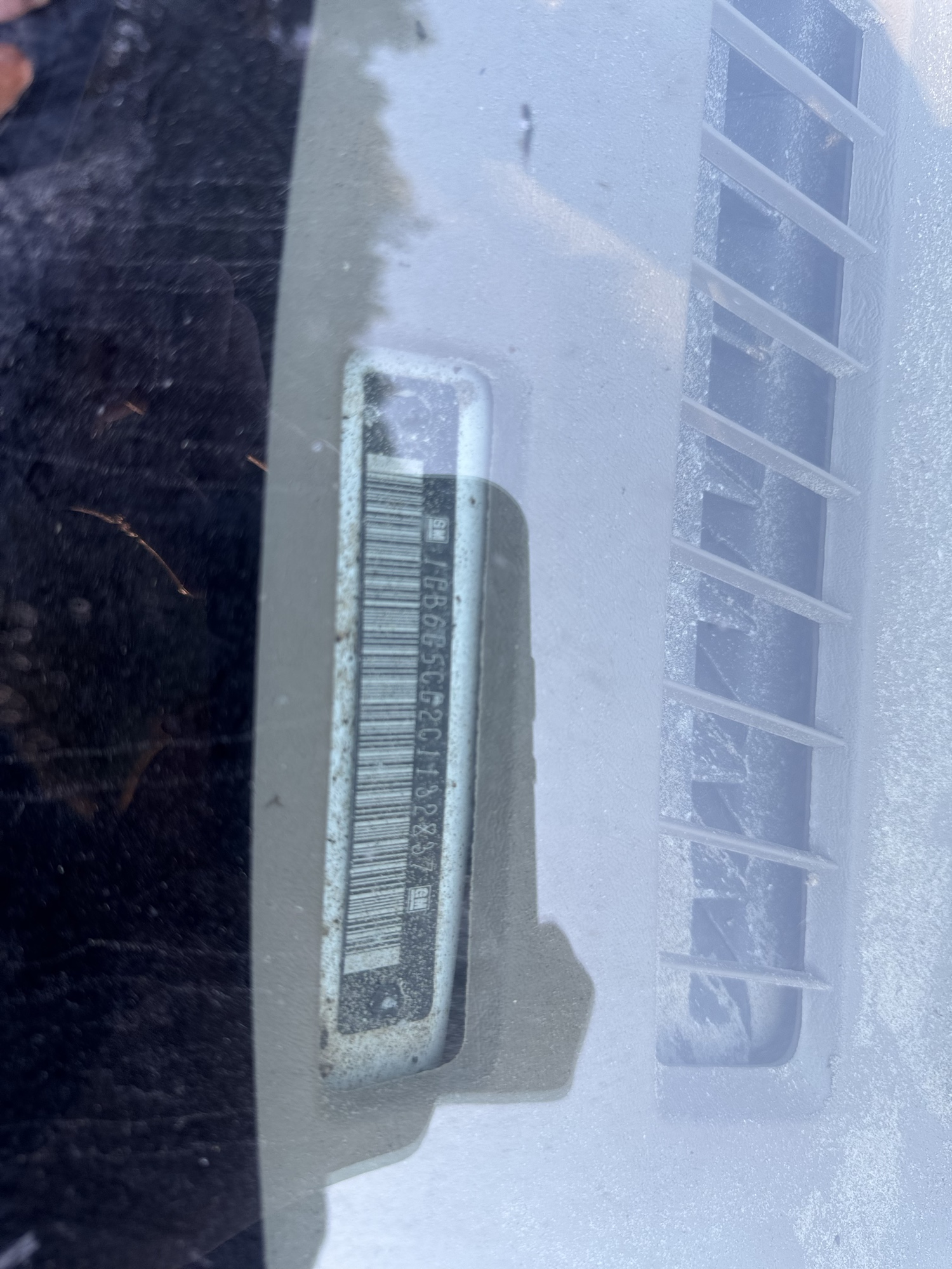 2012 chevrolet express g4500 with 167265 miles for sale near Elk River, Minnesota 106769_48_windshield_vin_plate.jpg