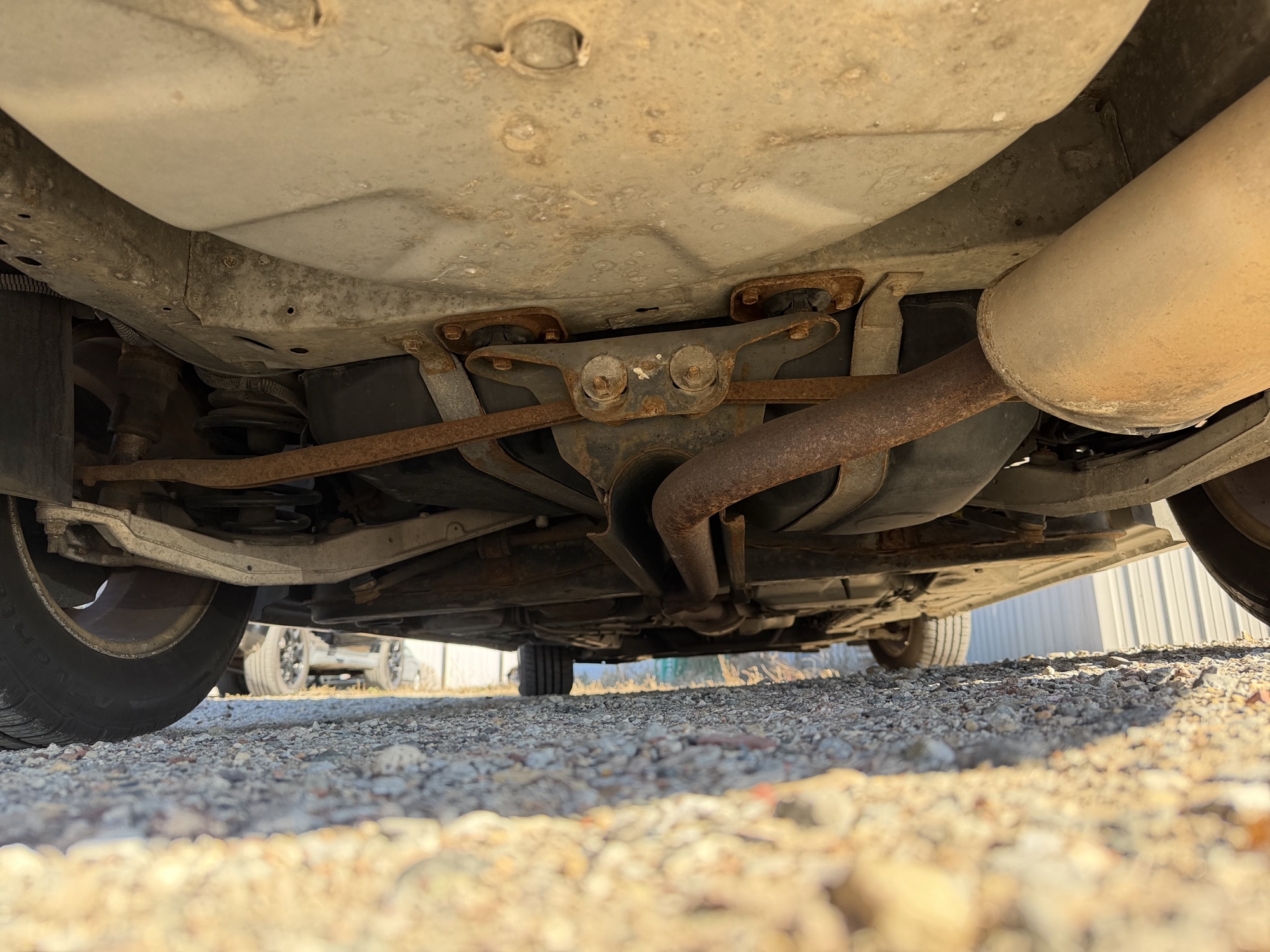 2004 buick lesabre custom with 158356 miles for sale near Elk River, Minnesota 106770_19_undercar_rear.jpg